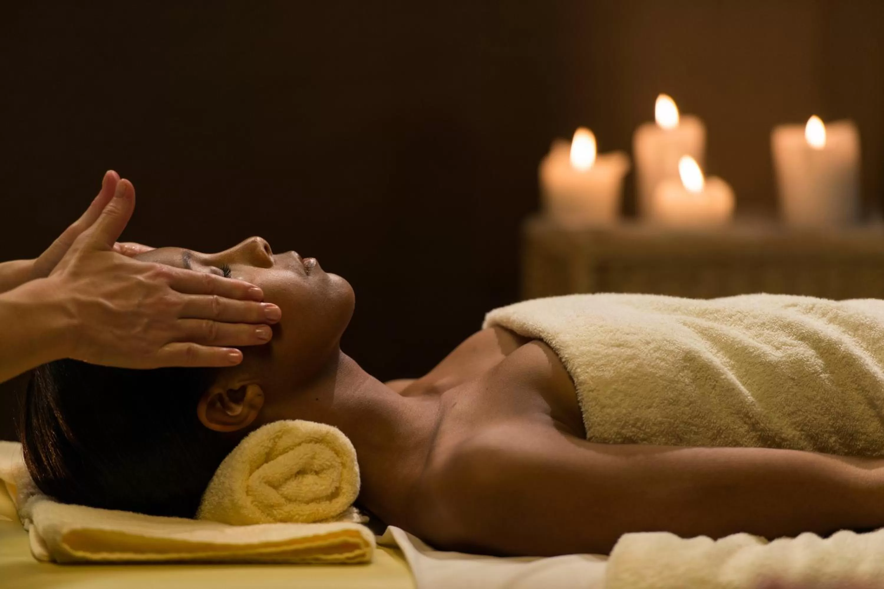Massage in Lakes Hotel & Spa