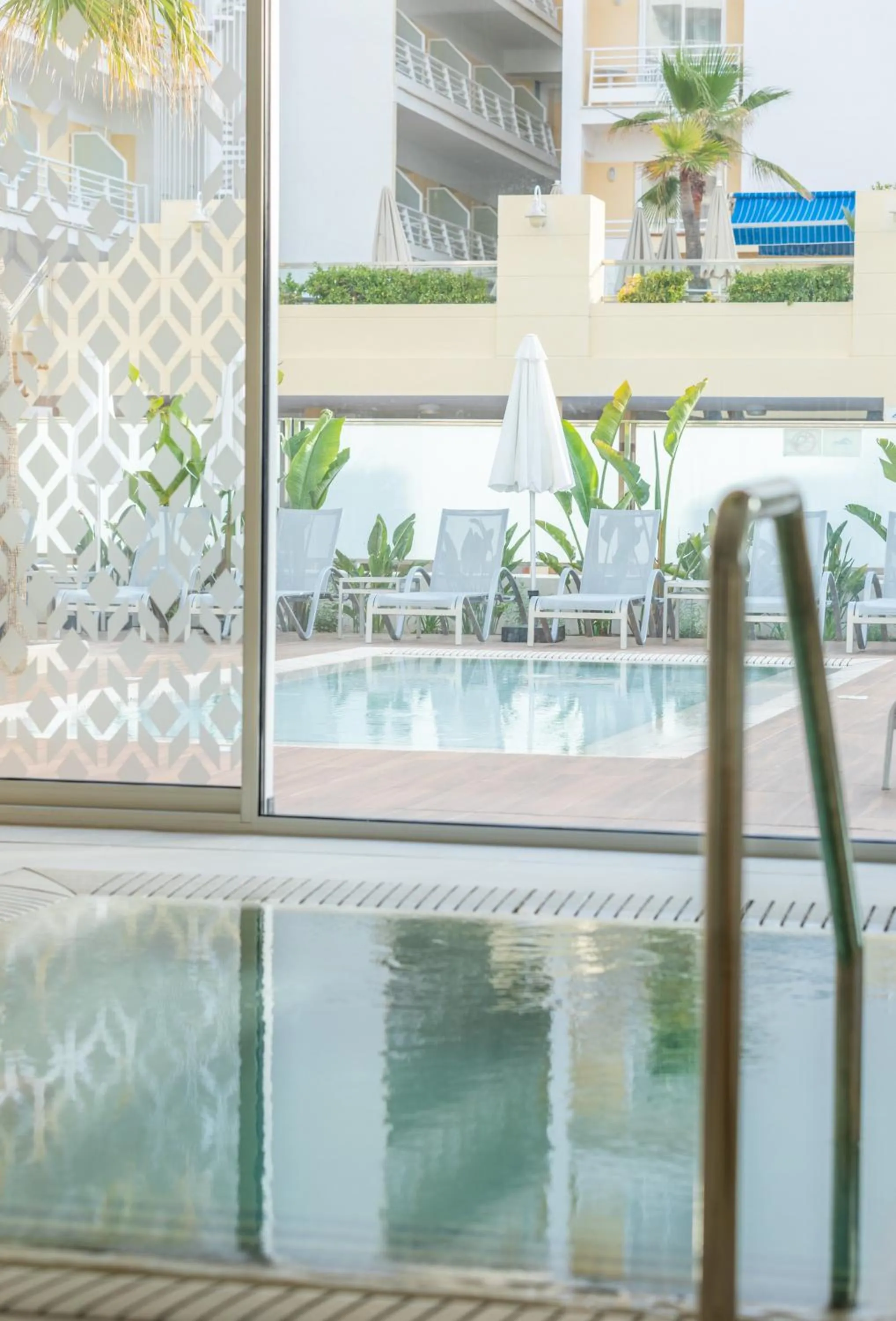 Spa and wellness centre/facilities in JS Yate