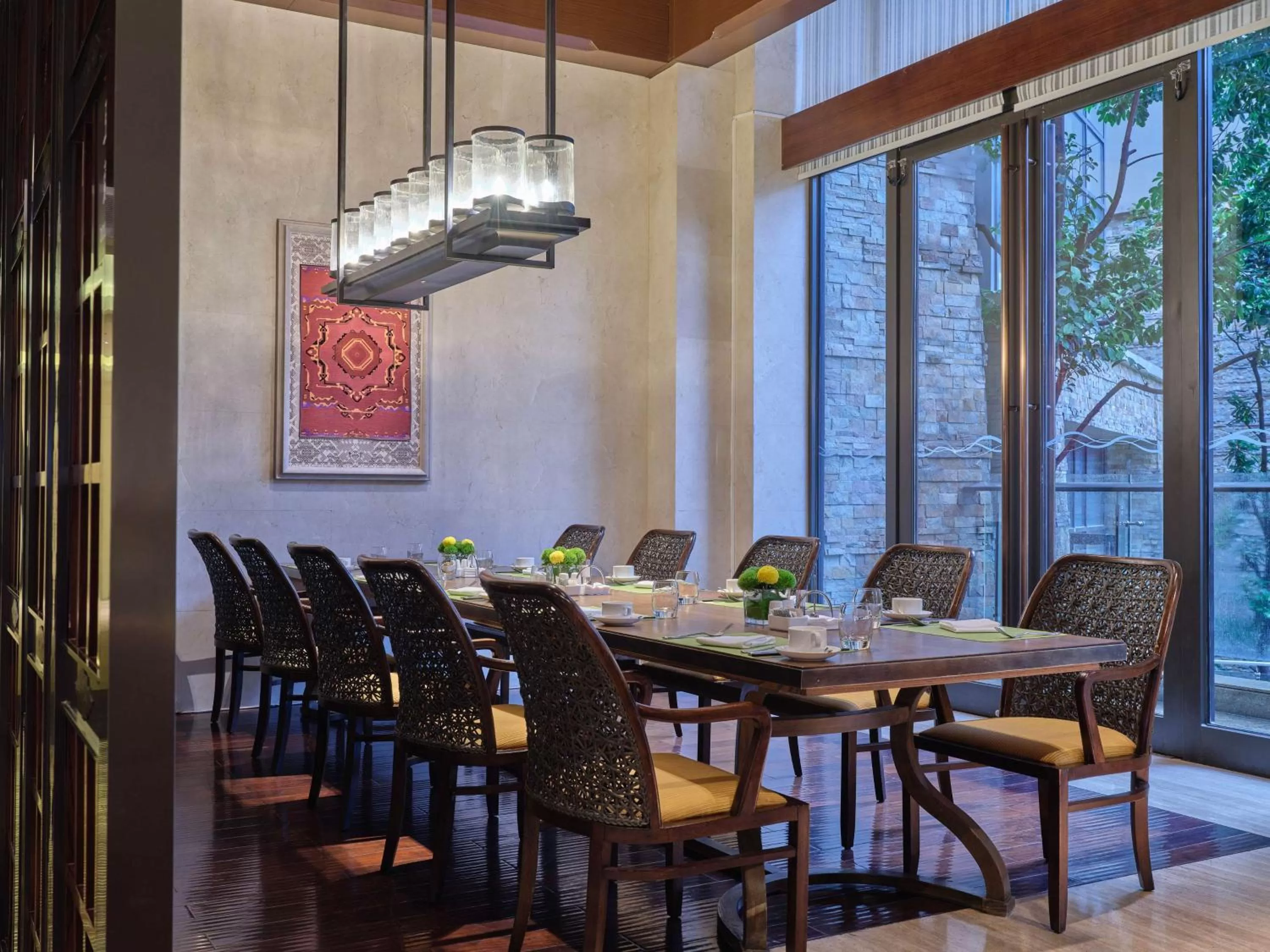 Restaurant/places to eat in Hilton Dali Resort & Spa