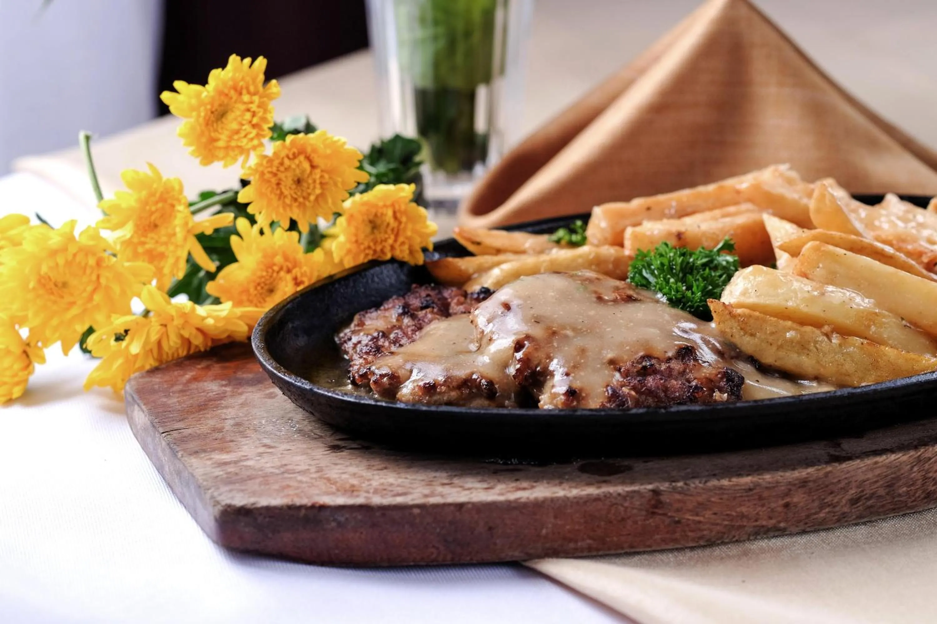 Food in Harbor Town Hotel