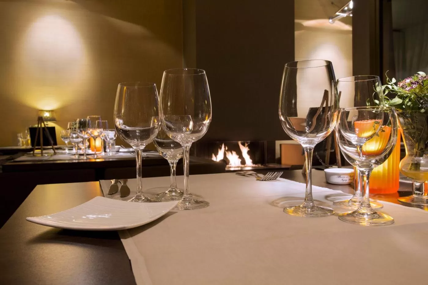 Restaurant/places to eat in Rooms With A View