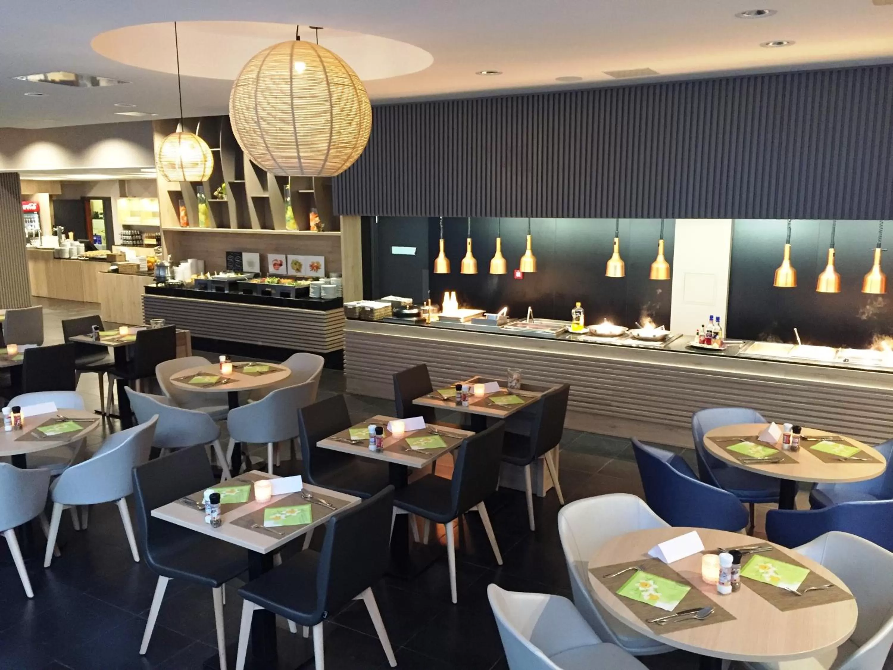 Buffet breakfast in Ostend Hotel