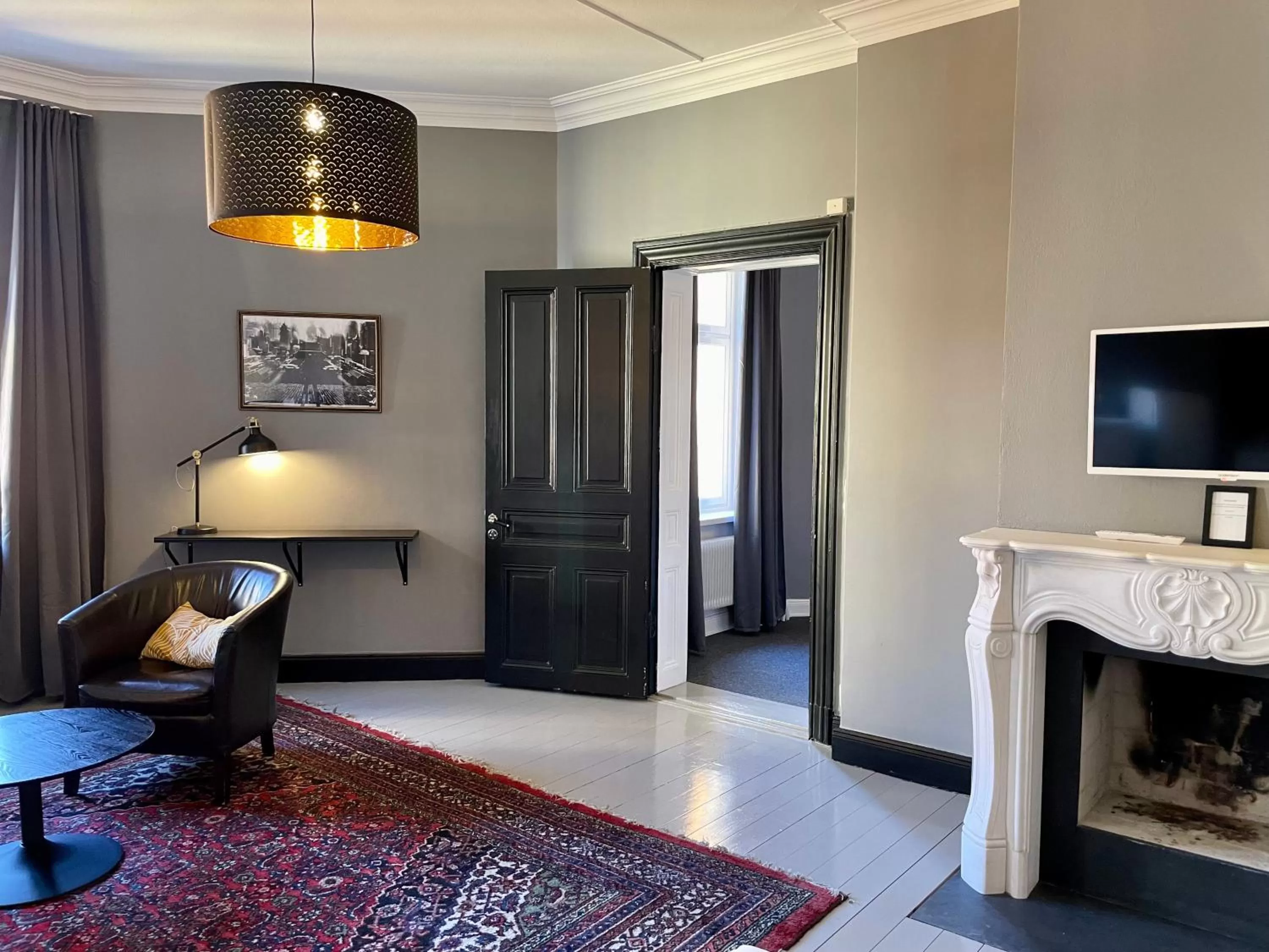 Photo of the whole room in Unique Hotel