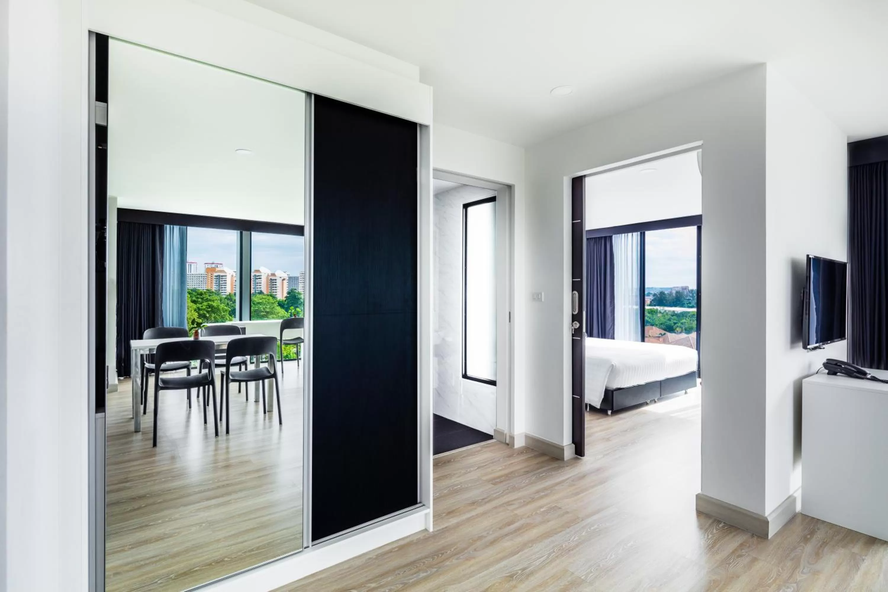 Bedroom, Bed in The Rizin