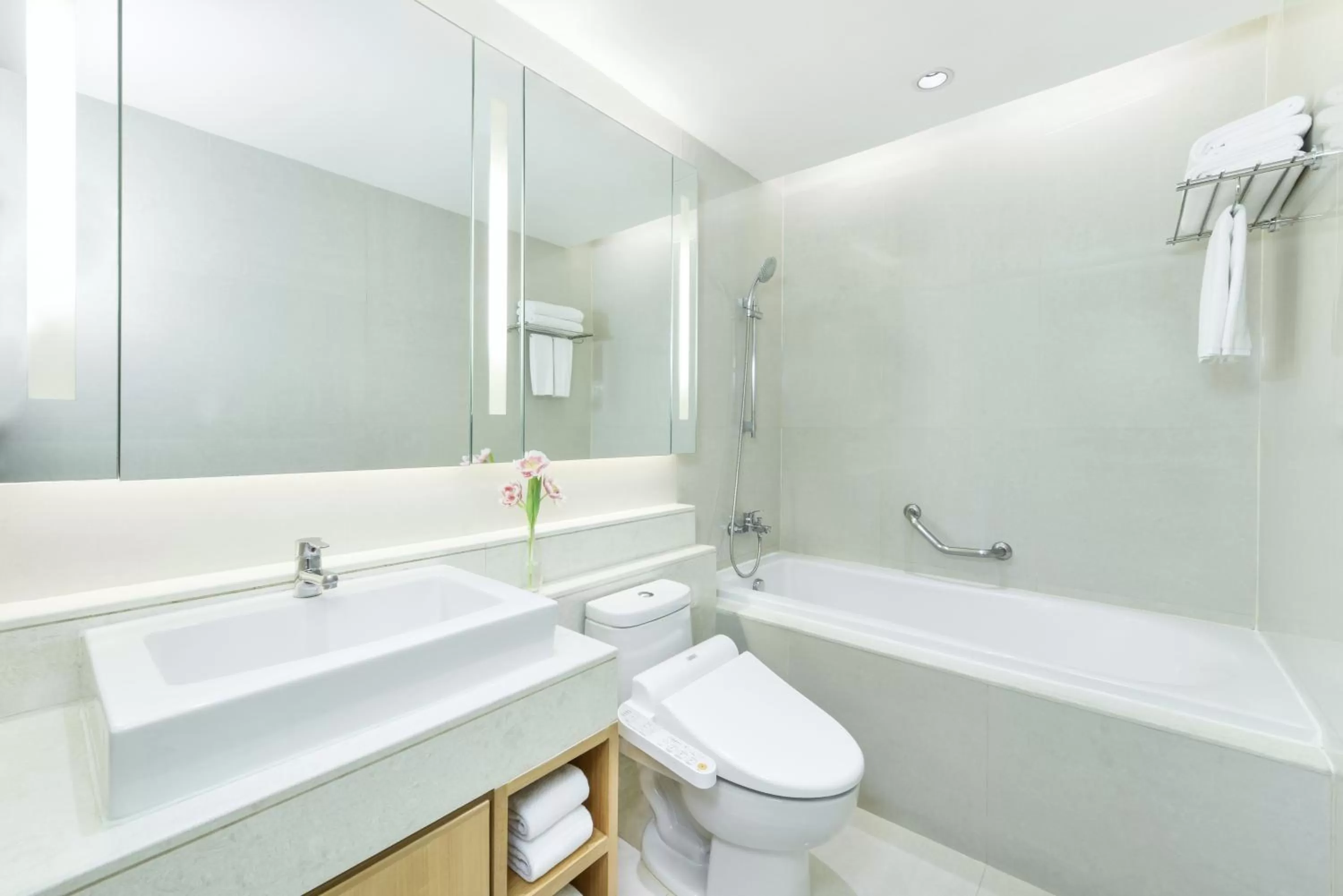 Toilet in Centre Point Hotel Chidlom Bangkok