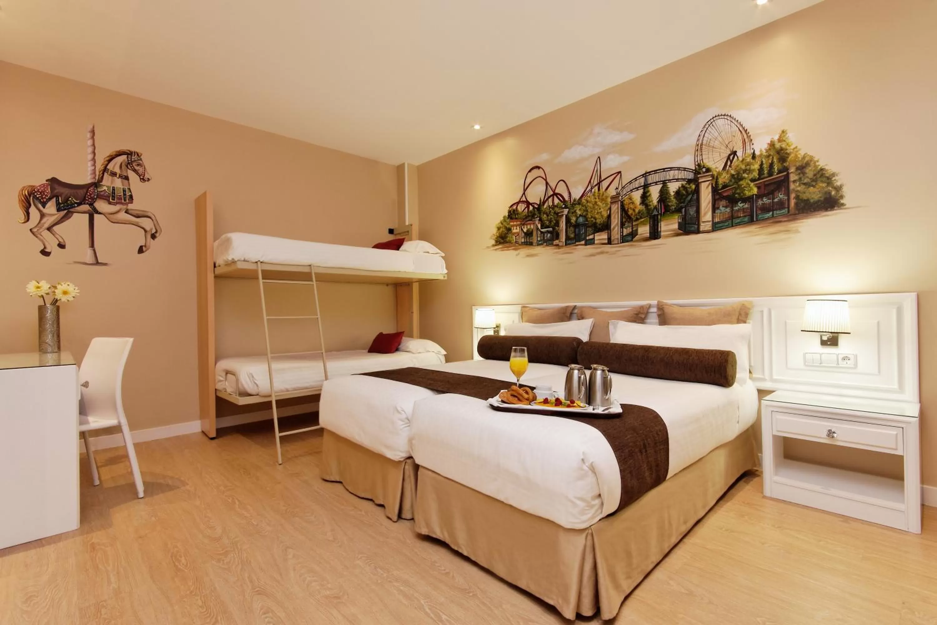 Photo of the whole room, Bed in Grupotel Mayorazgo