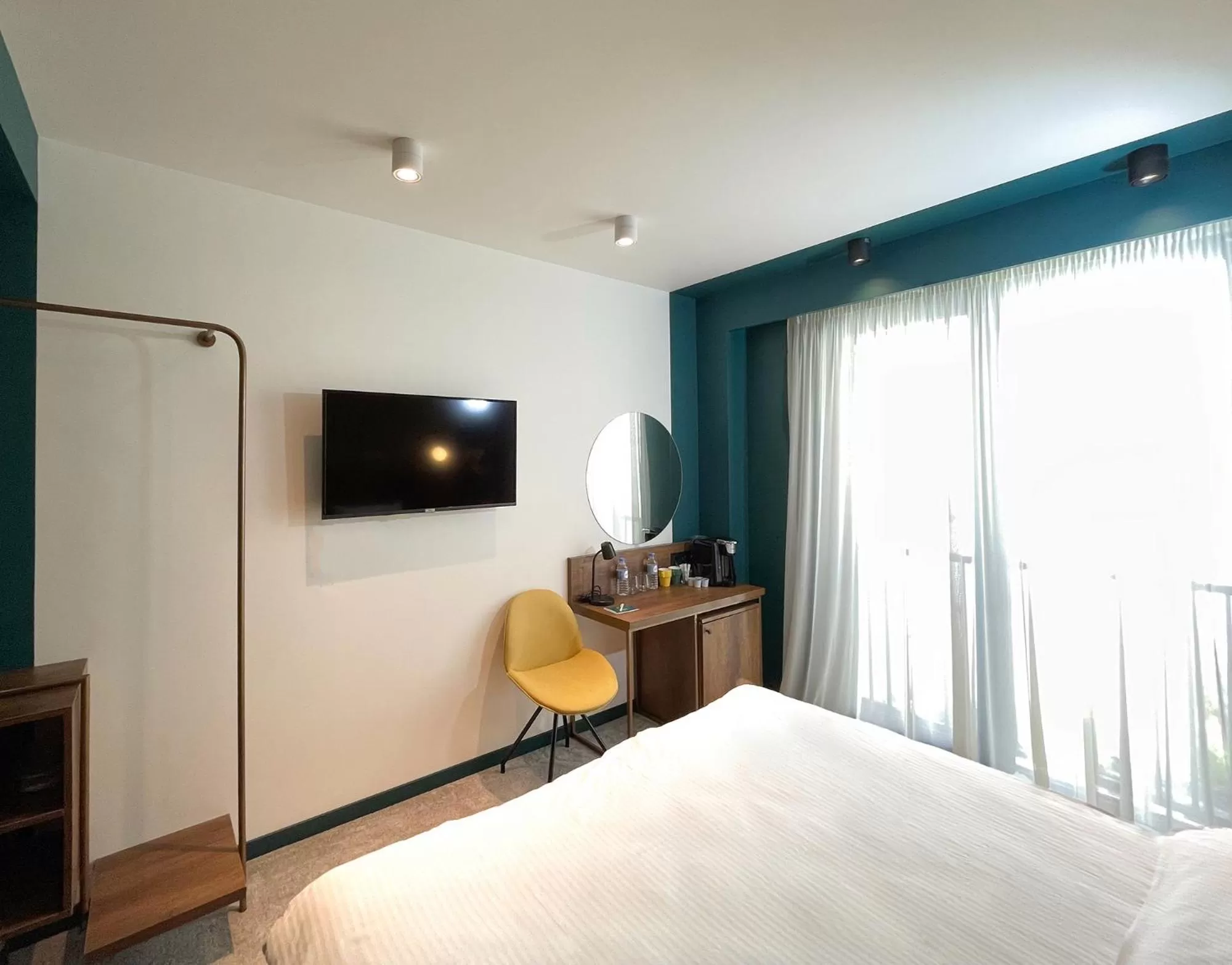 TV and multimedia, Bed in About Sololaki