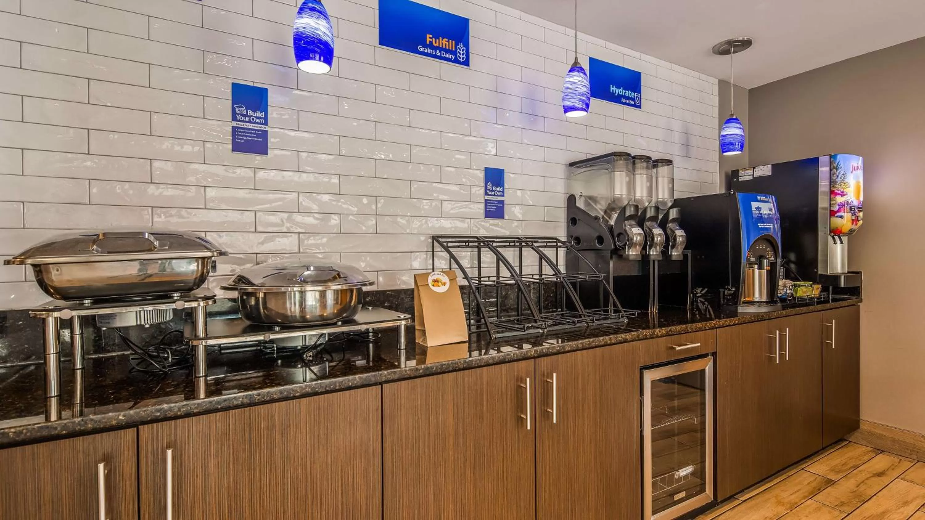 Breakfast in Best Western Inn Florence