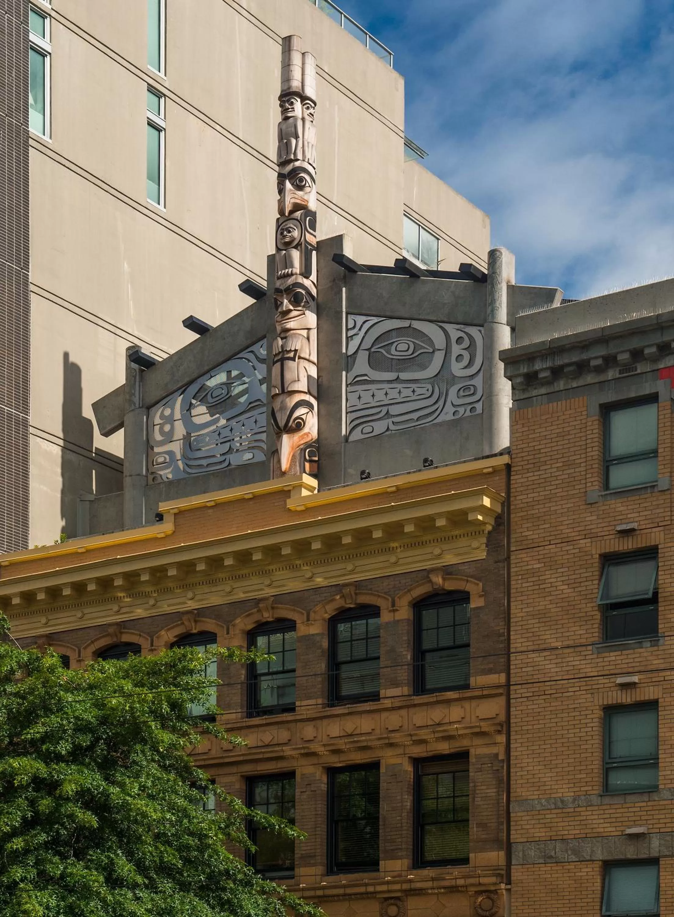 Property building in Skwachàys Lodge