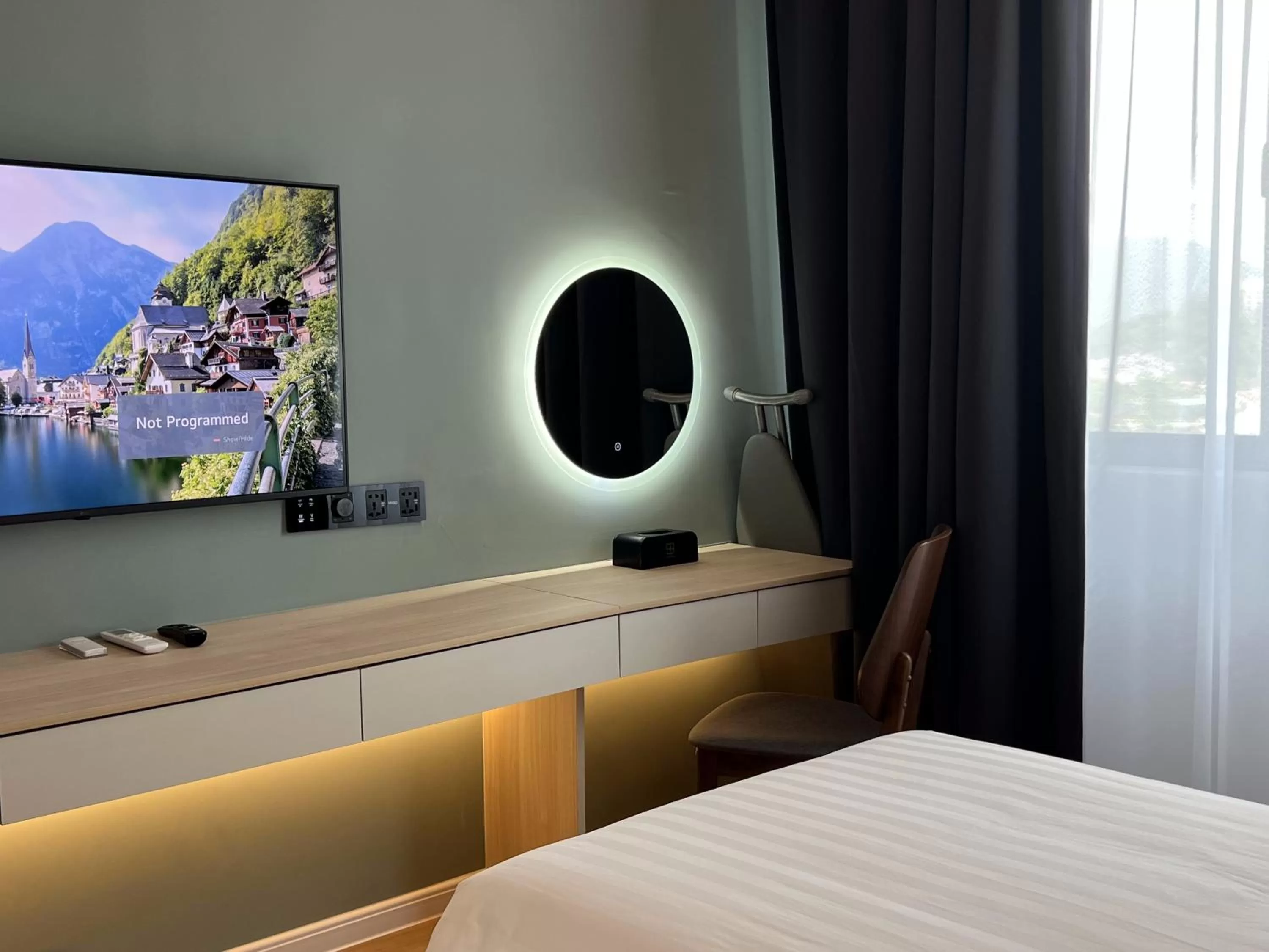 Bedroom, Bed in FUHOTEL