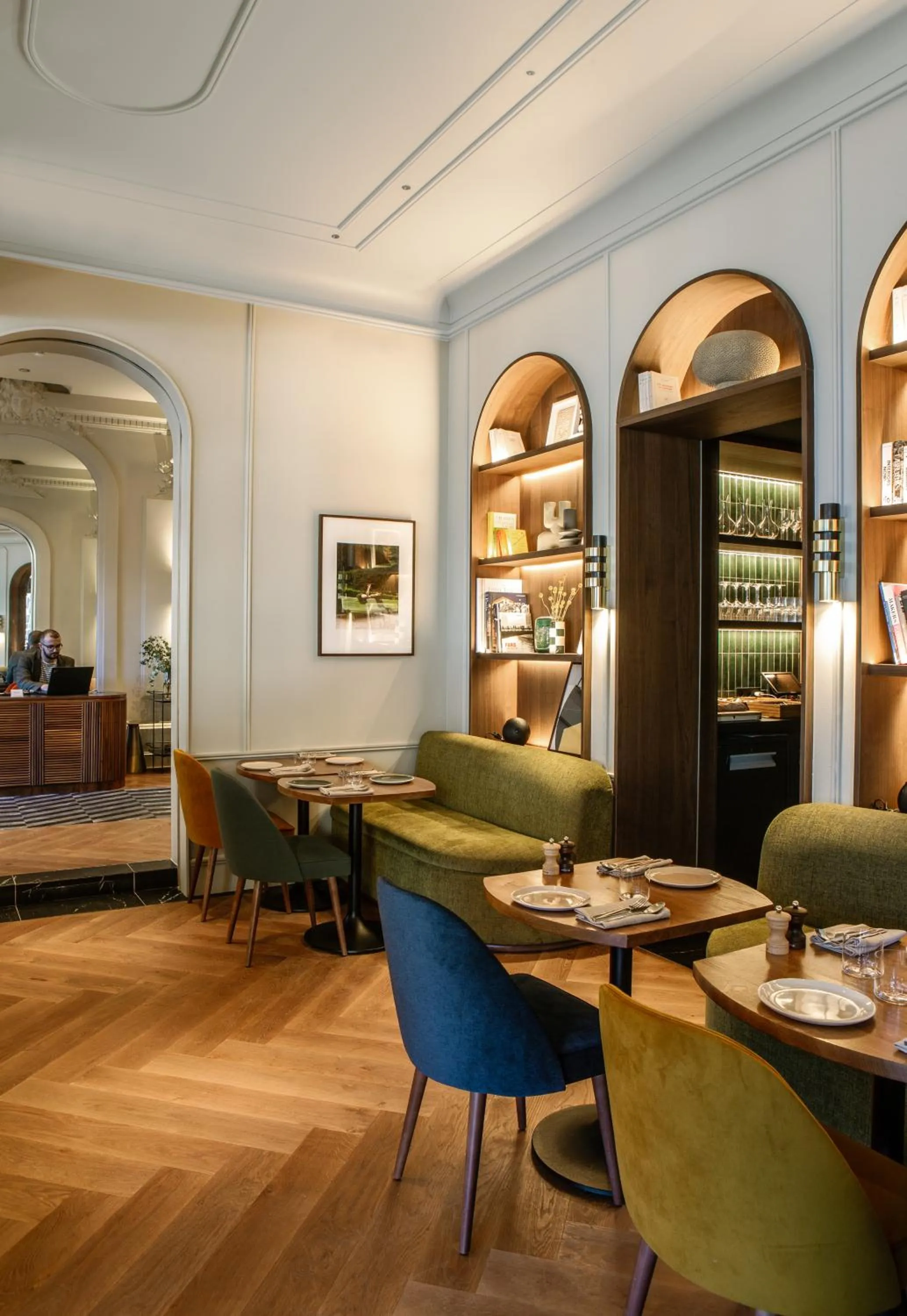 Restaurant/places to eat in Hotel Flanelles Paris