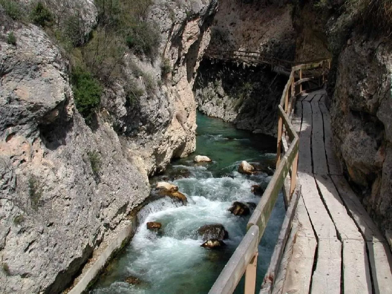Natural landscape in Cueva Romana, Adults Only Cave House