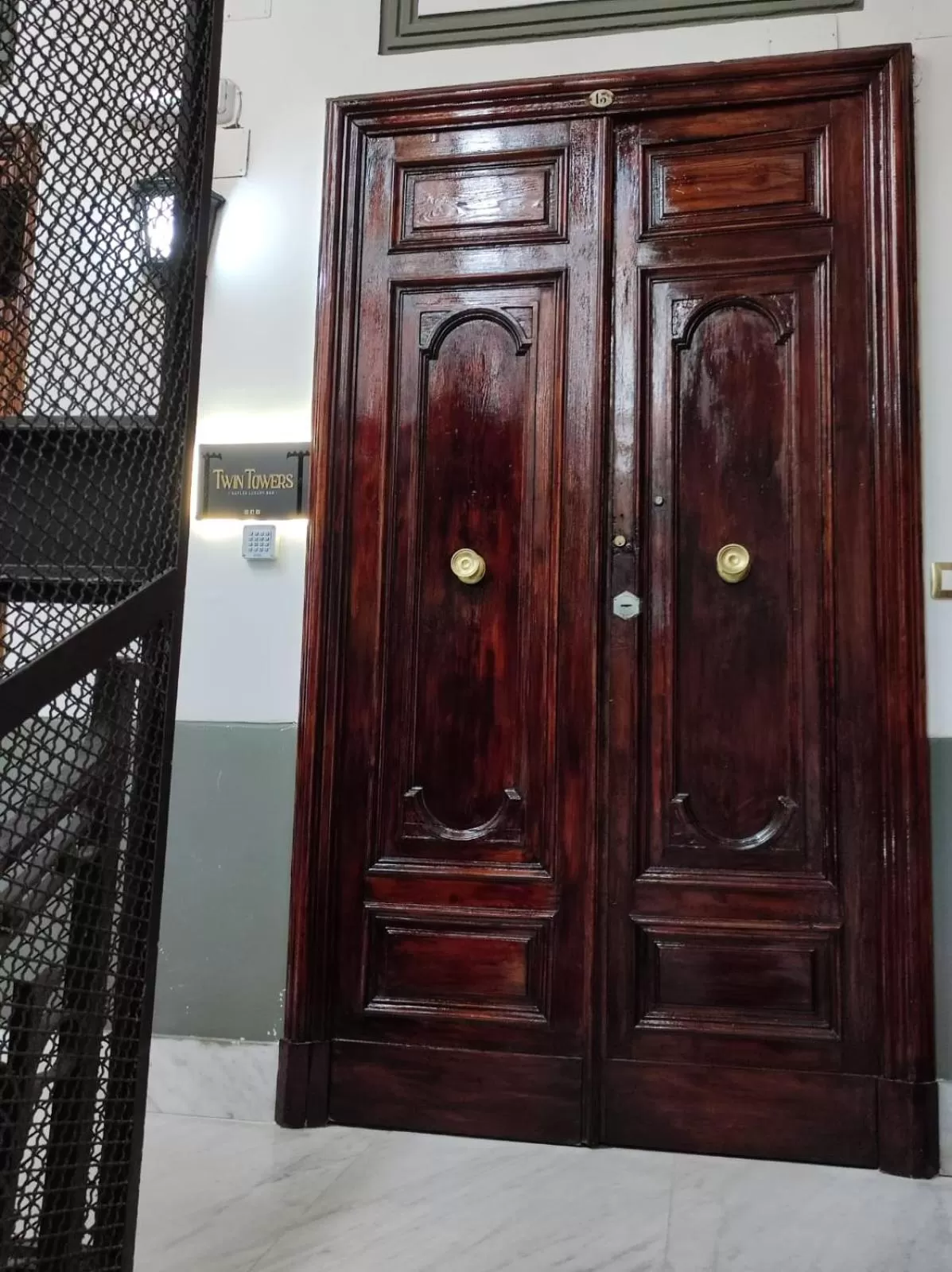 Twin Towers Naples Luxury