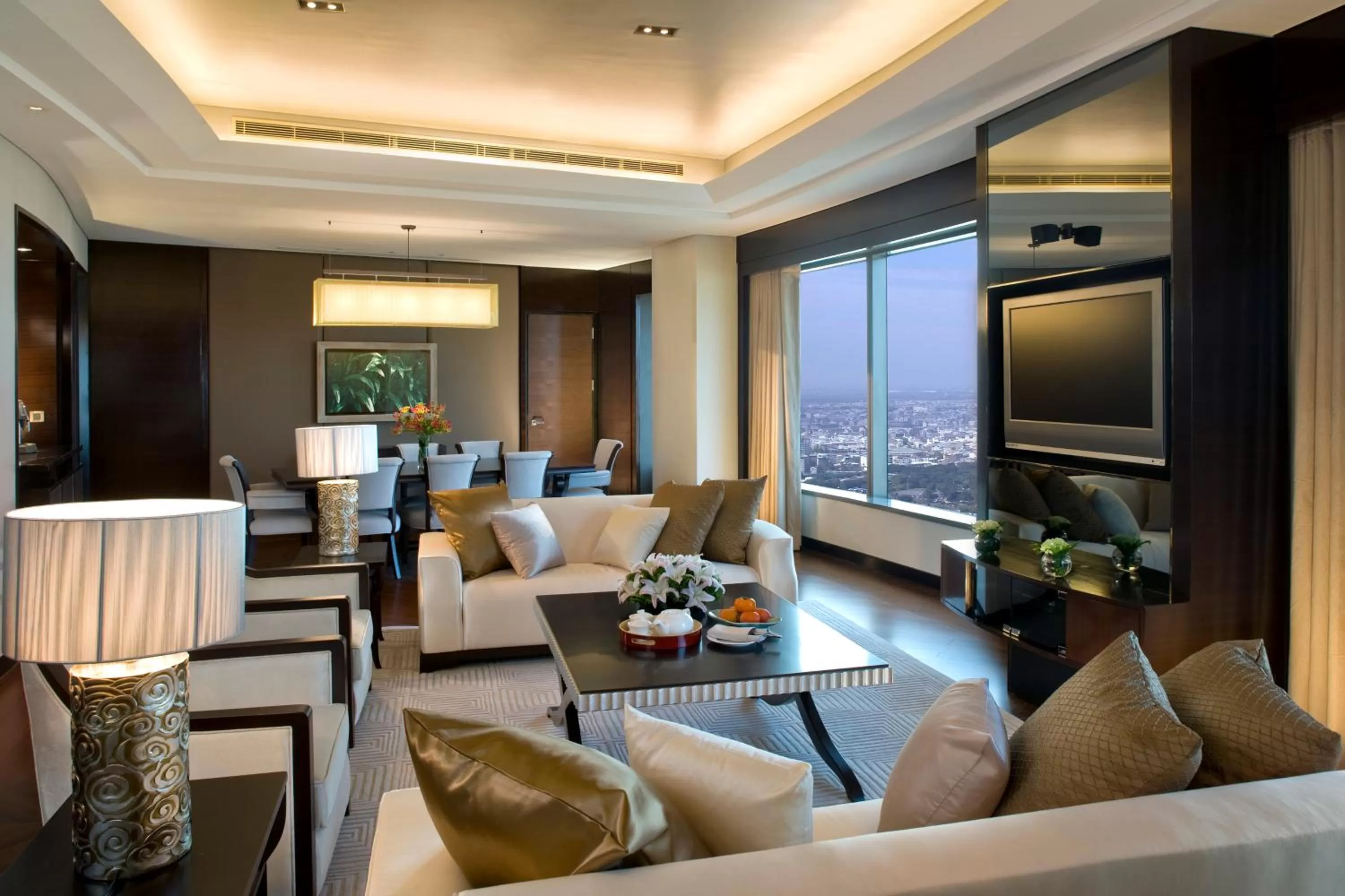 Living room in Shangri-La Far Eastern Tainan