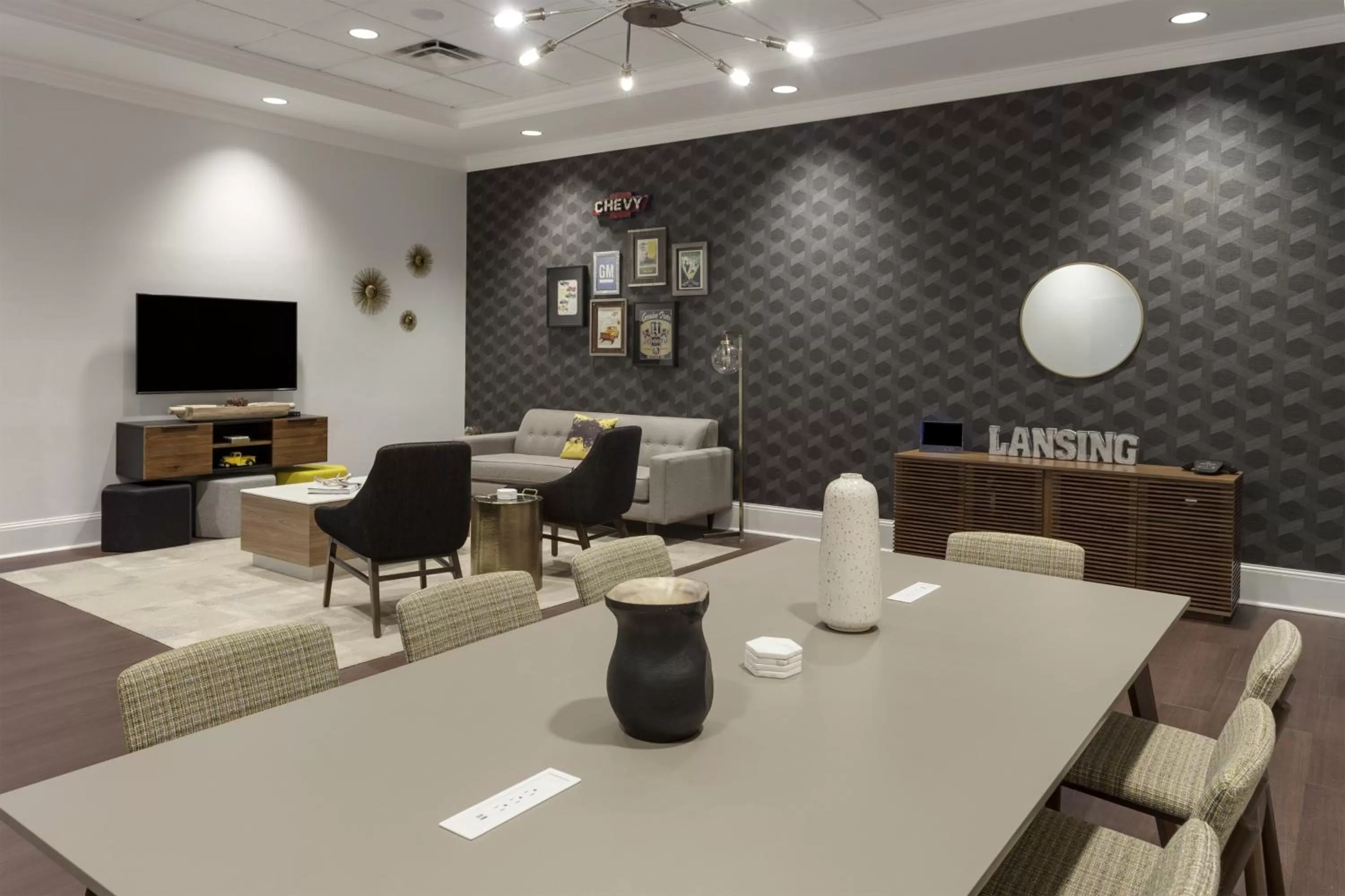 Meeting/conference room in Crowne Plaza Lansing by IHG