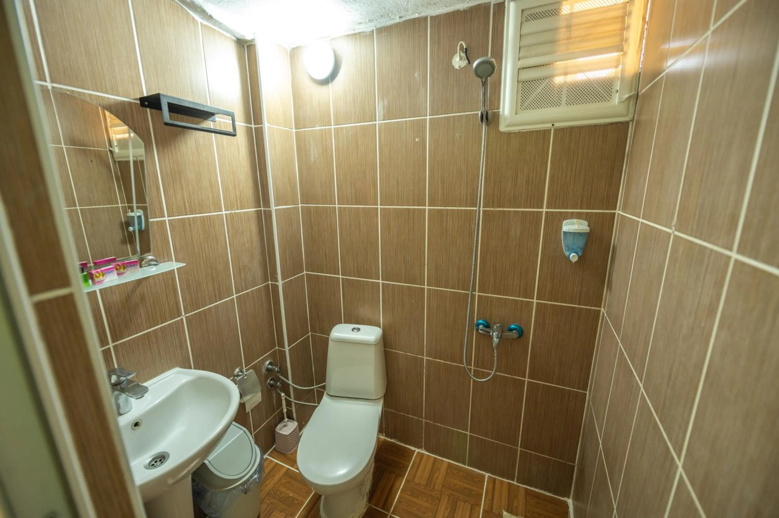 Bathroom in Anz Guest House Pansiyon