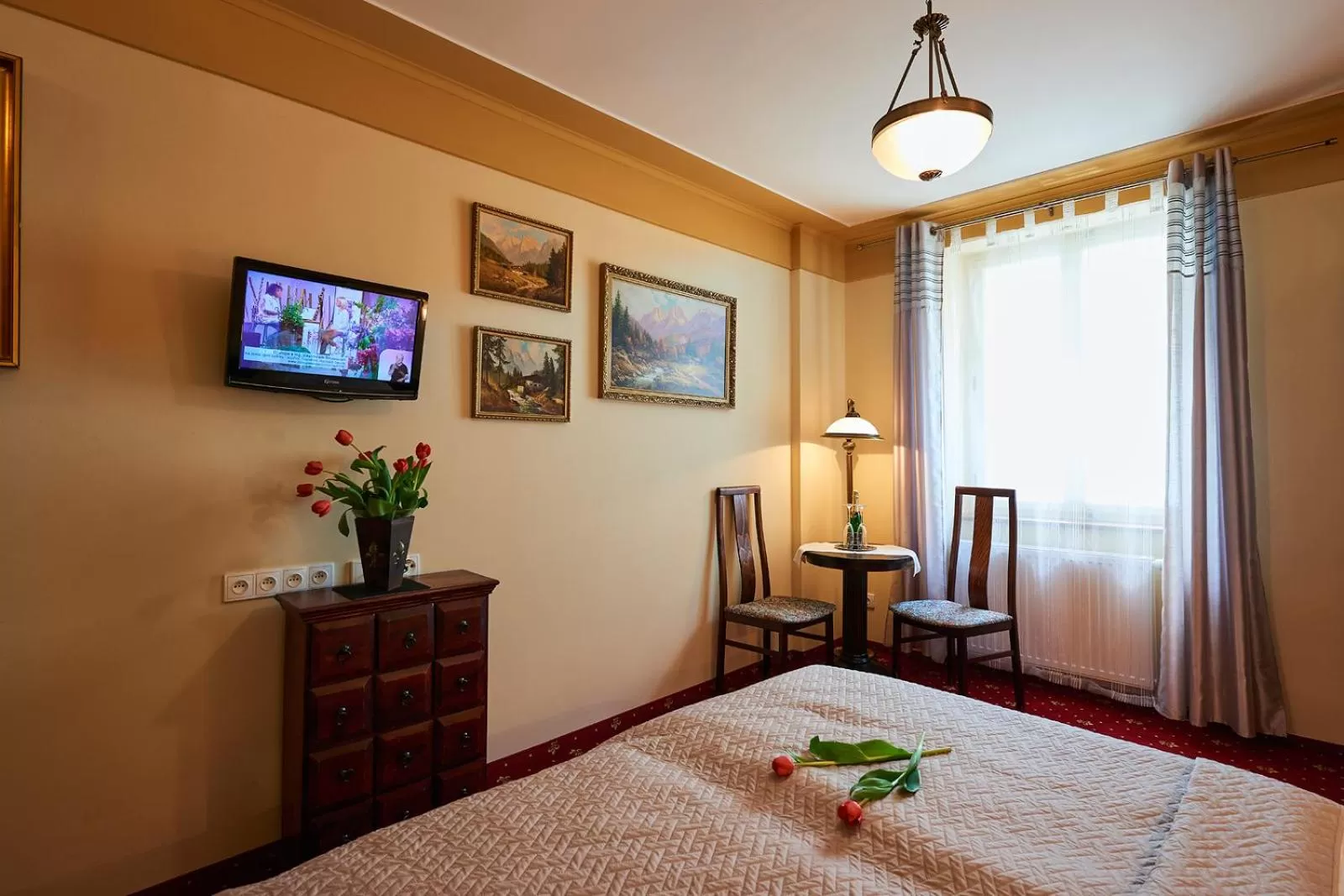 Bed in Hotel Stará Pekárna s privátním wellness