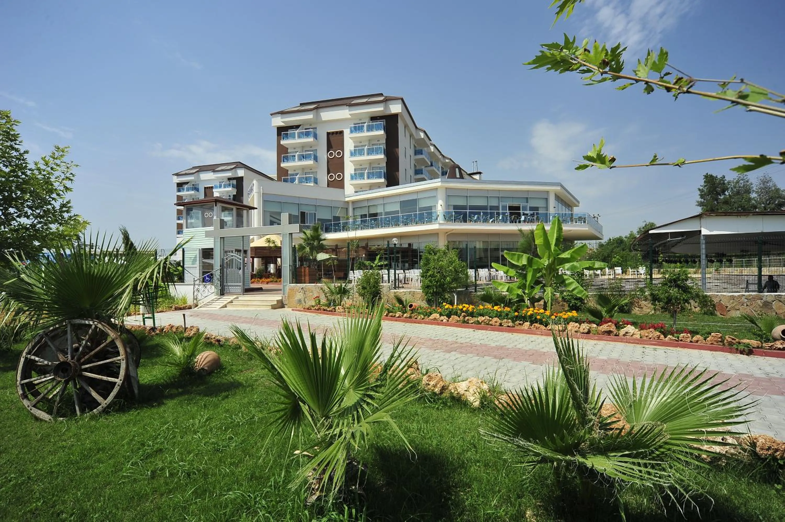 Garden in Cenger Beach Resort Spa - All Inclusive