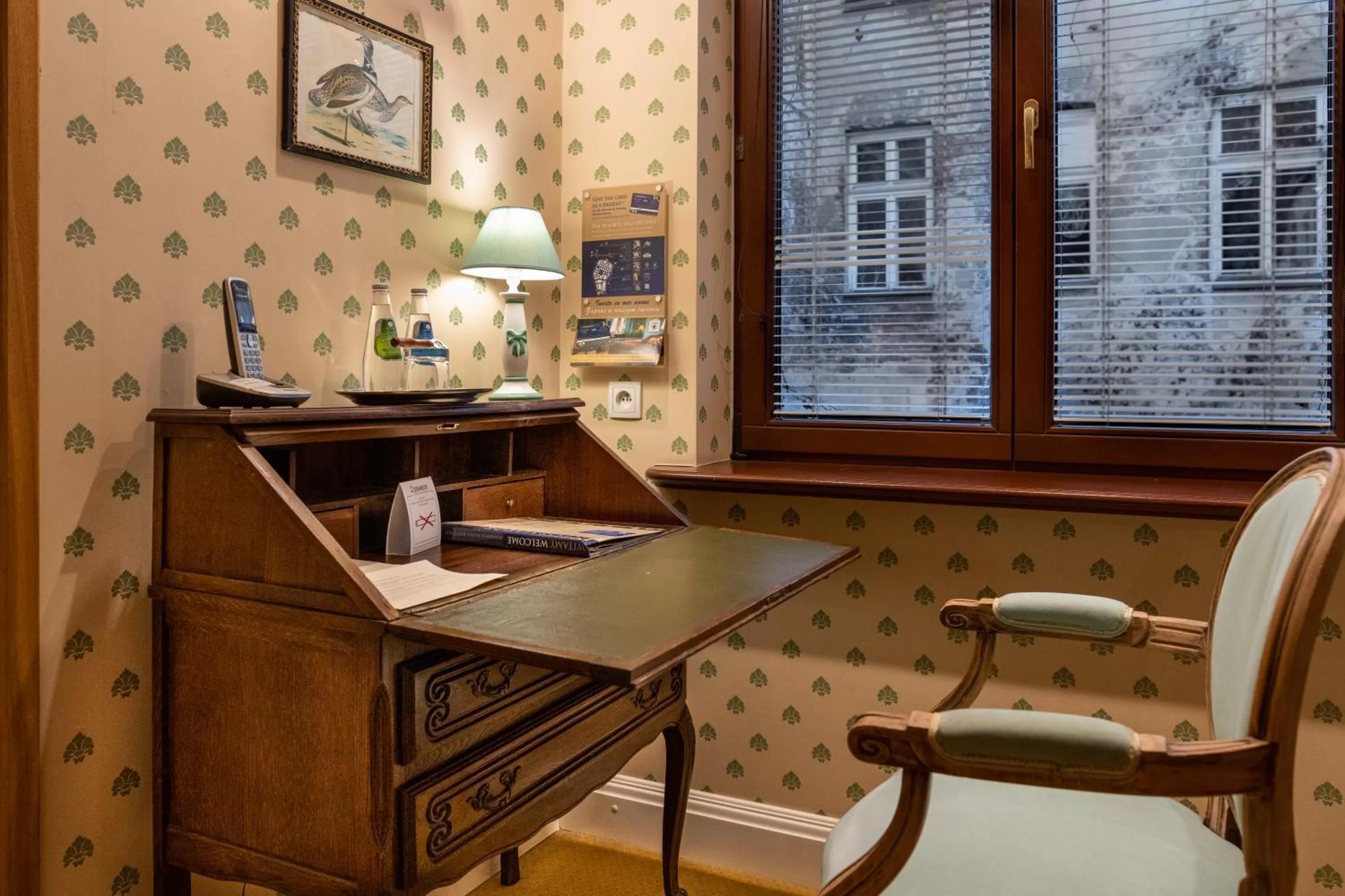 Seating area in Hotel Gródek