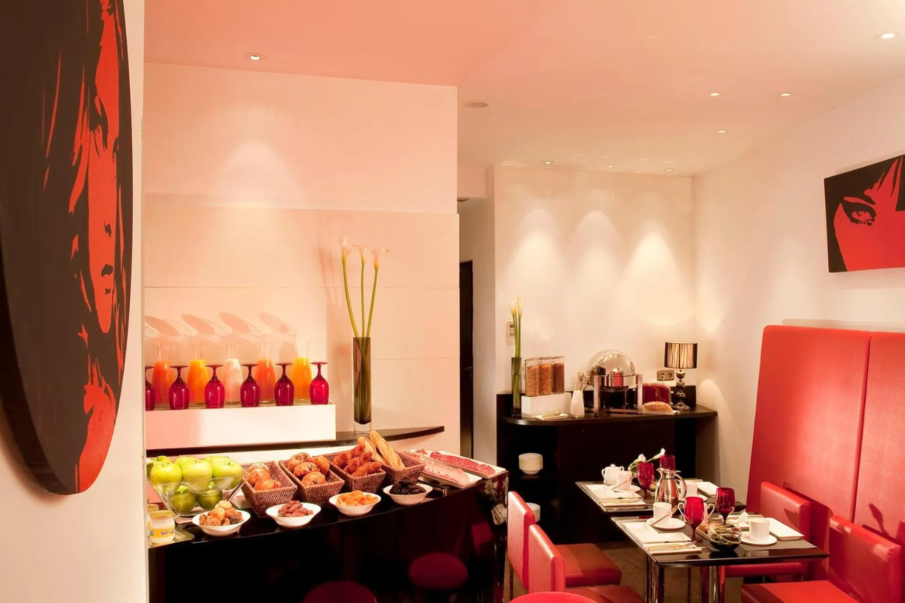 Breakfast in Villathena