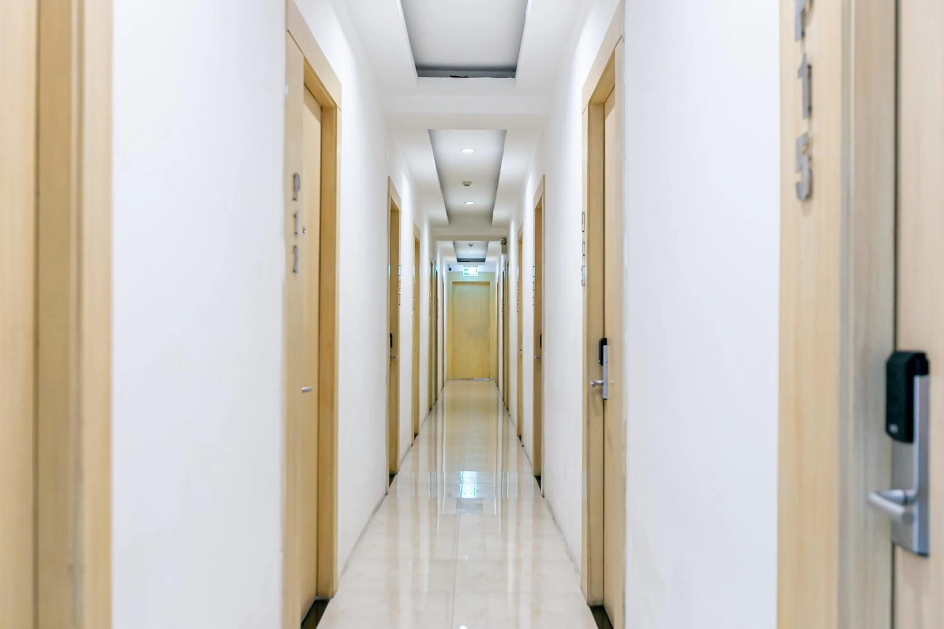 Area and facilities in The Bedrooms Hostel Pattaya