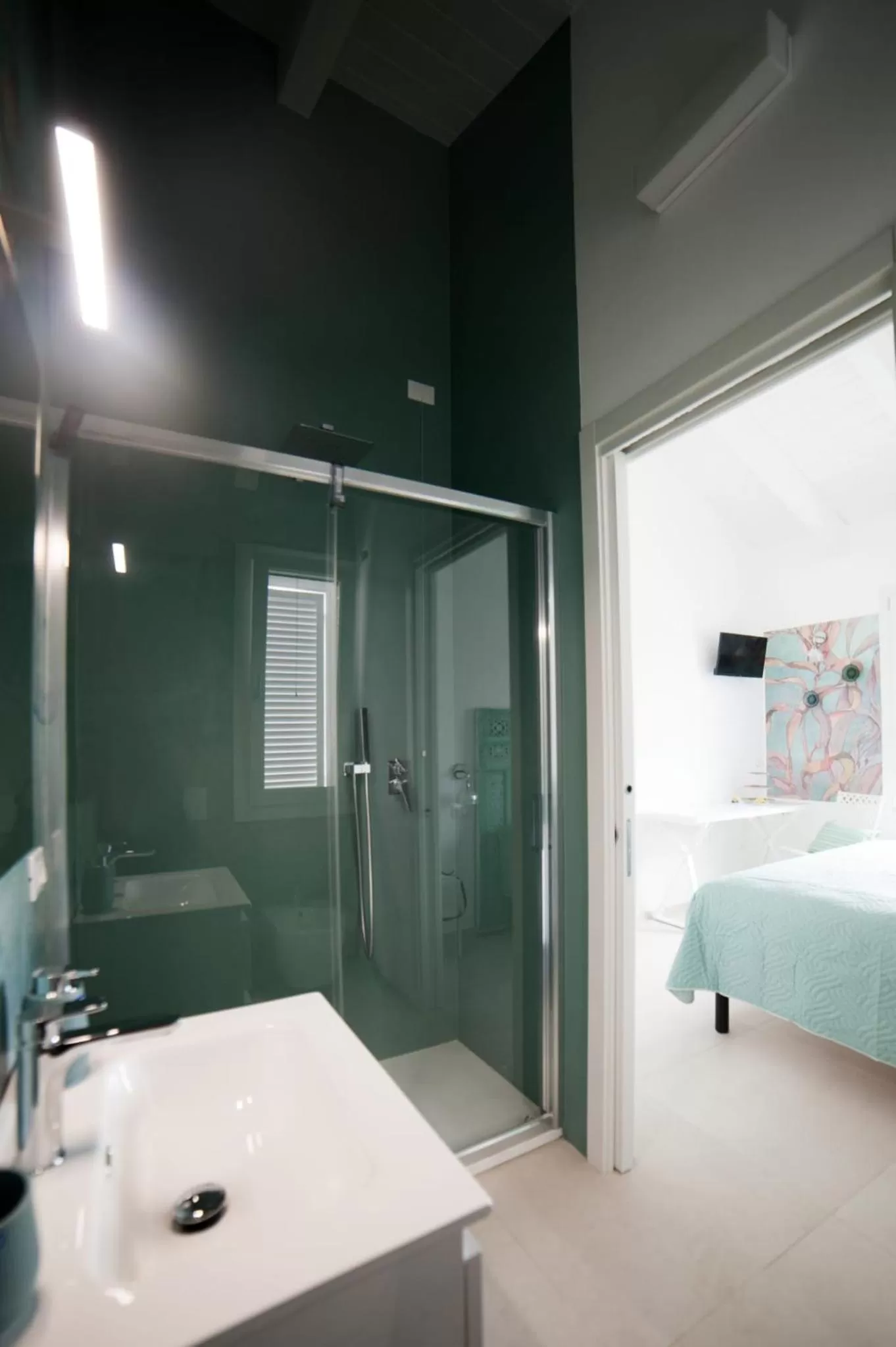 Shower, Bathroom in Bed & Breakfast A Mare