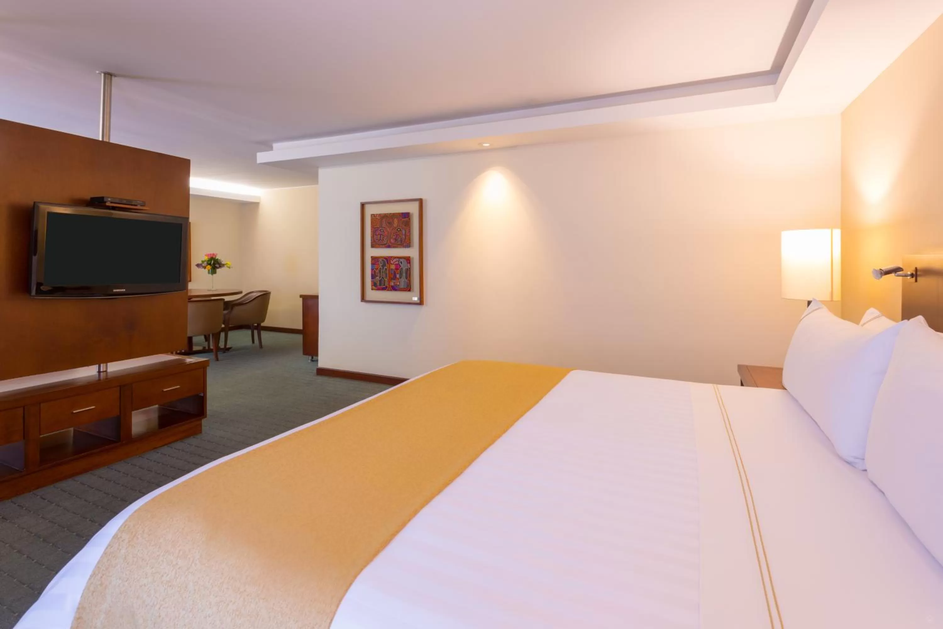 Bed in GHL Hotel Capital