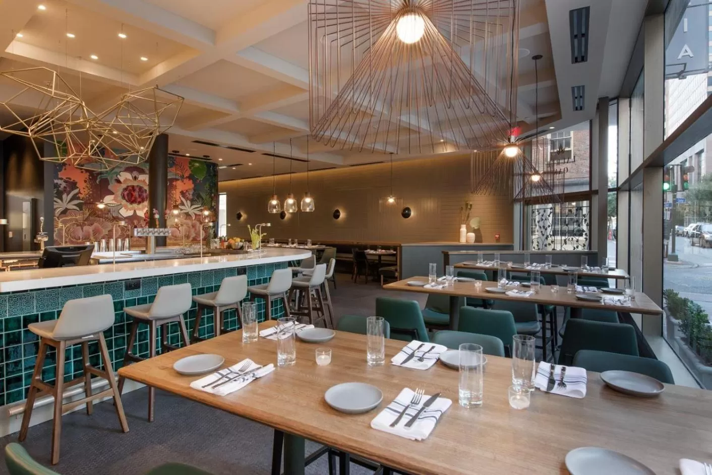 Restaurant/Places to Eat in Magnolia New Orleans