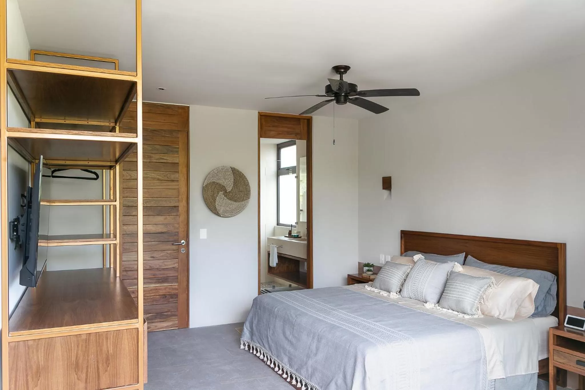 Bedroom, Bed in Zereno Tulum Beach Club Access