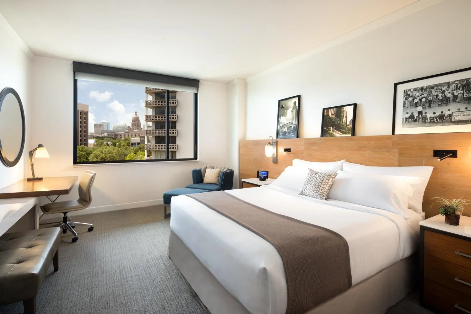 Bed in AT&T Hotel & Conference Center