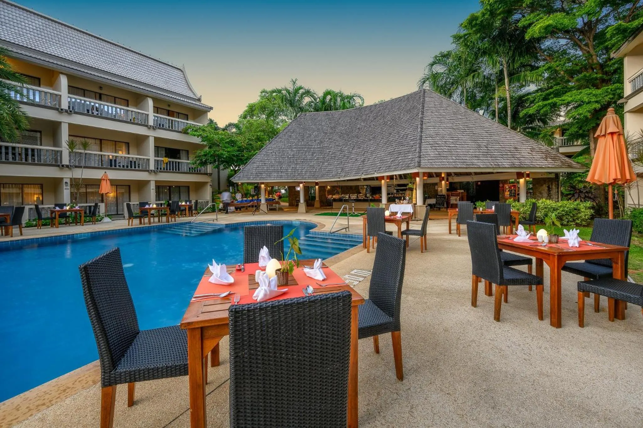 Restaurant/places to eat in Centara Kata Resort Phuket