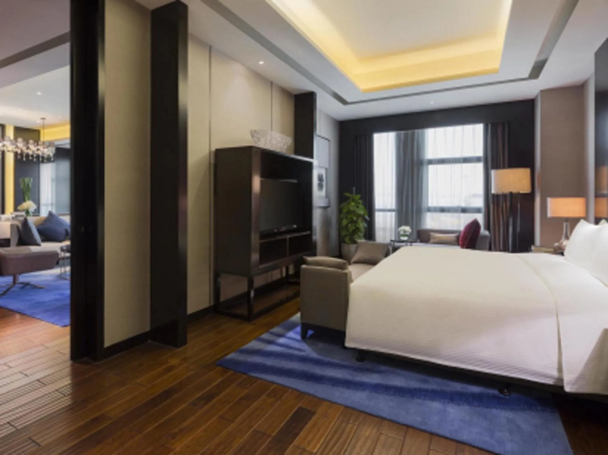 Bedroom, Bed in Wanda Realm Wuhan