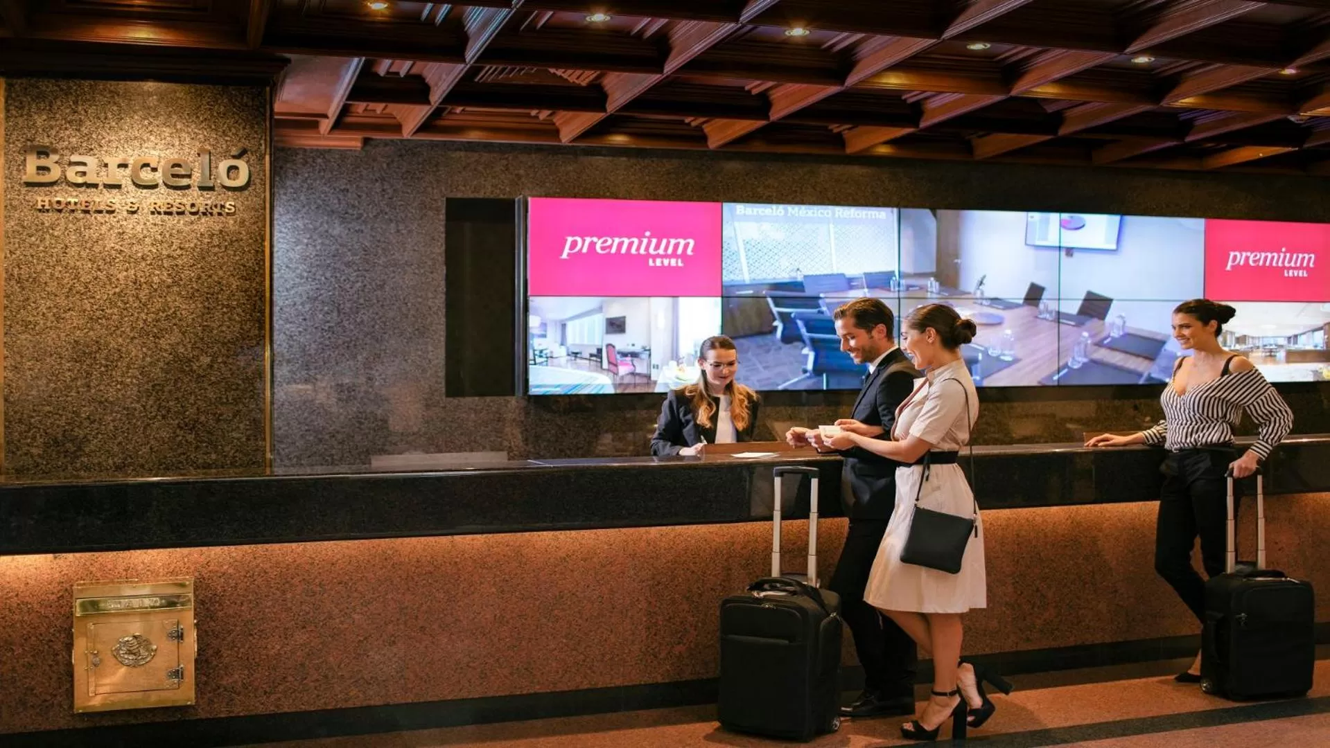 Lobby or reception in Barceló Mexico Reforma