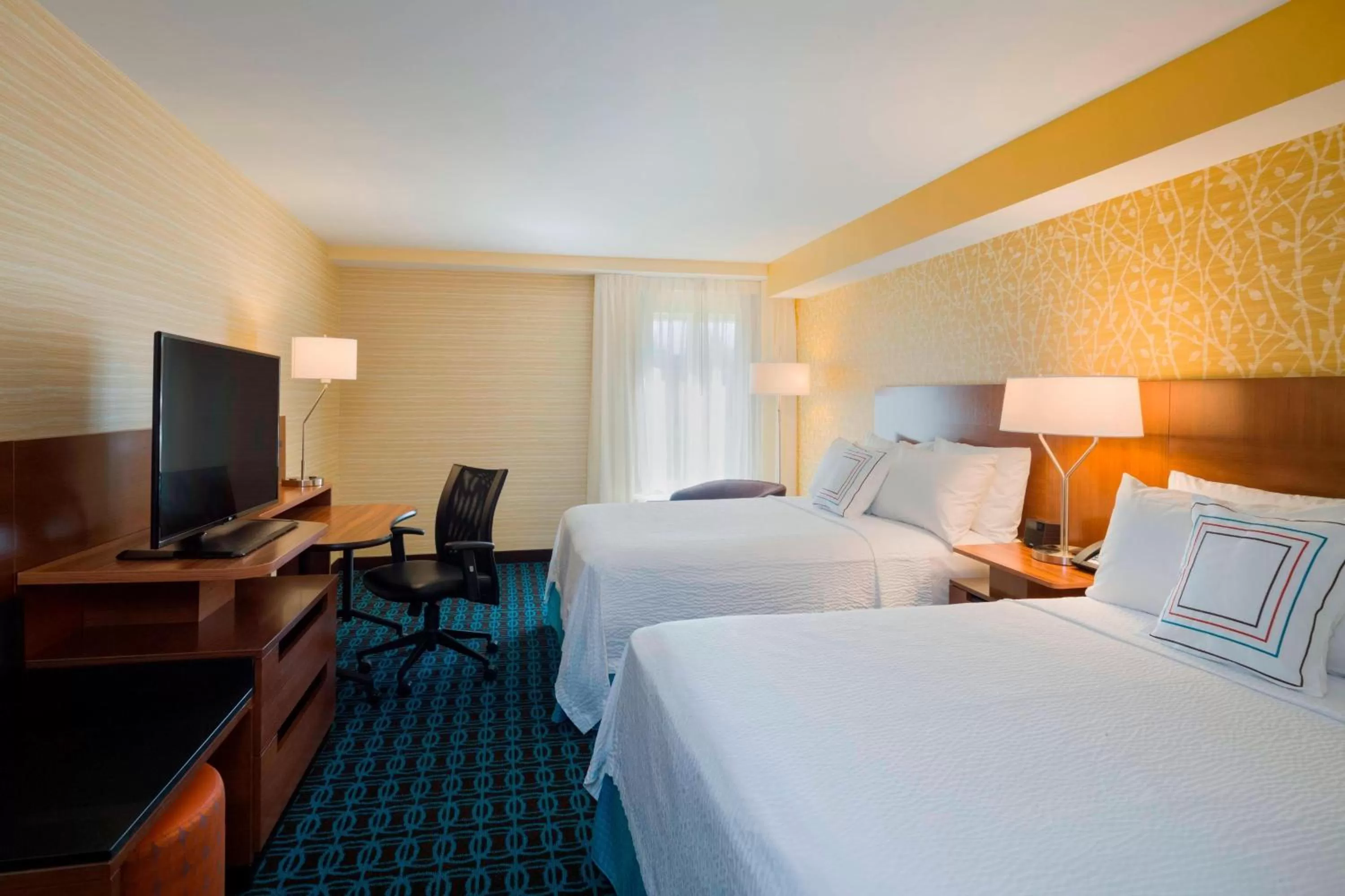 Queen Room with Two Queen Beds and Courtyard View - Hearing Accessible in Fairfield Inn & Suites by Marriott Paramus