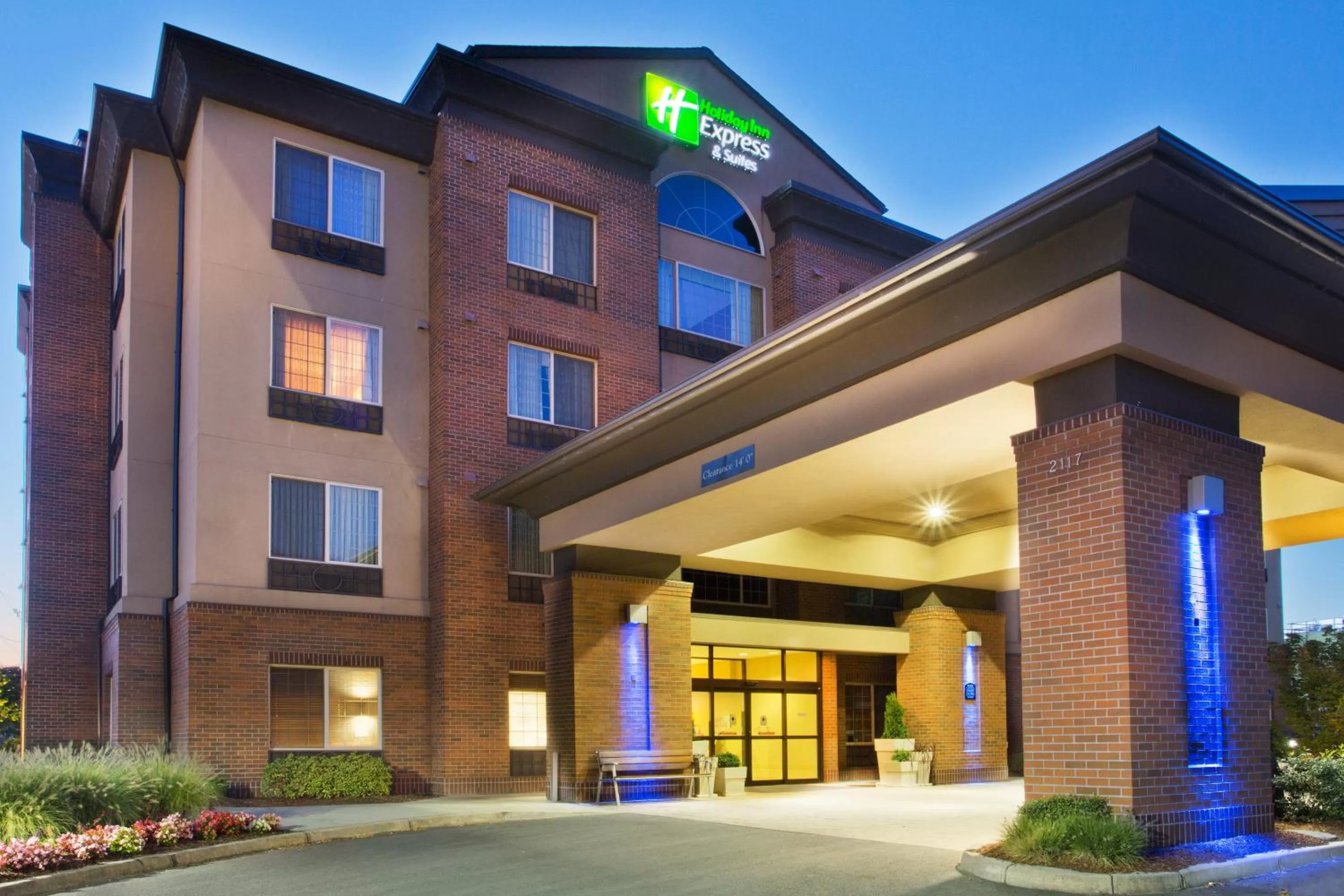 Property building in Holiday Inn Express Hotel & Suites Eugene Downtown - University by IHG