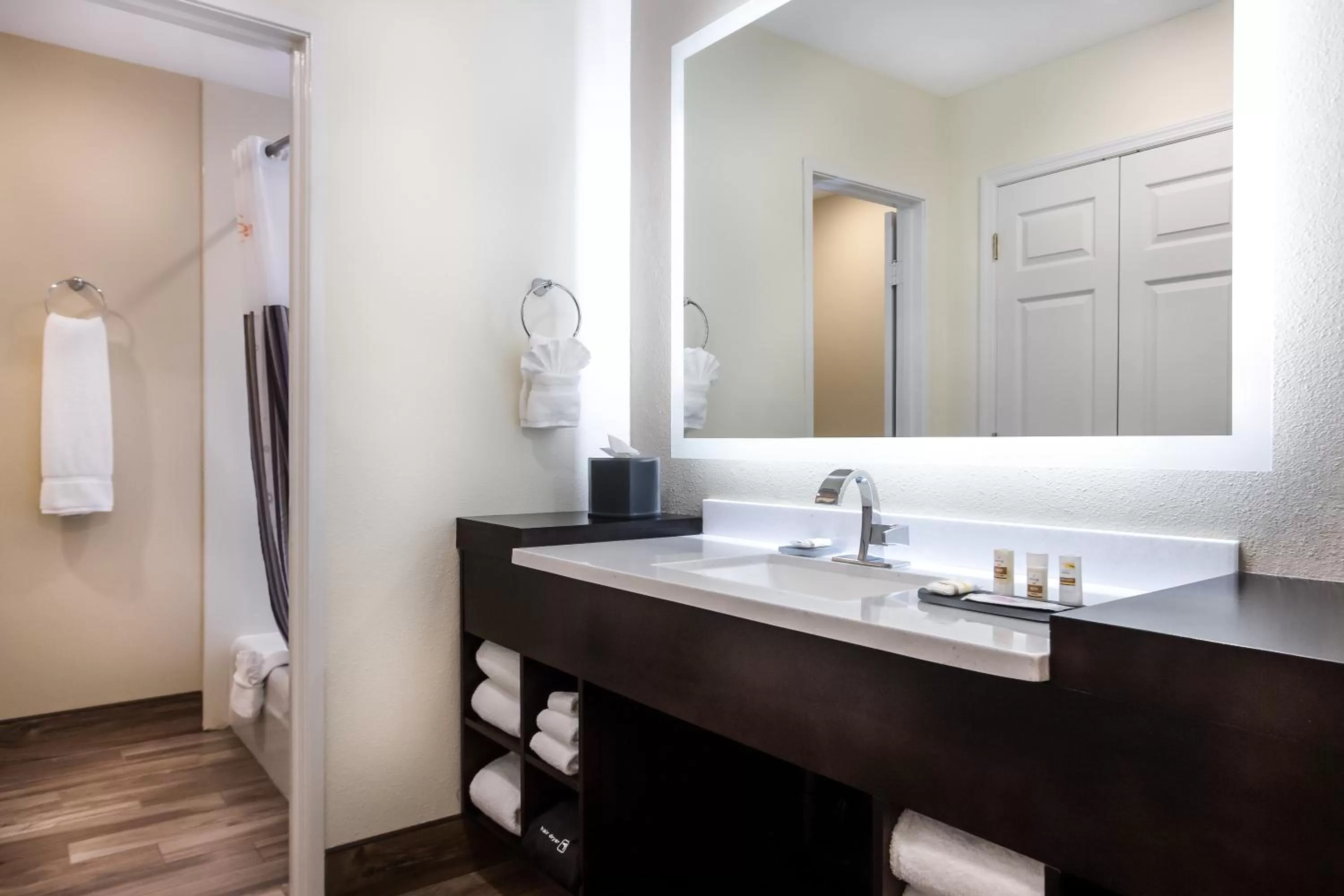 Bathroom in La Quinta by Wyndham Clearwater Central