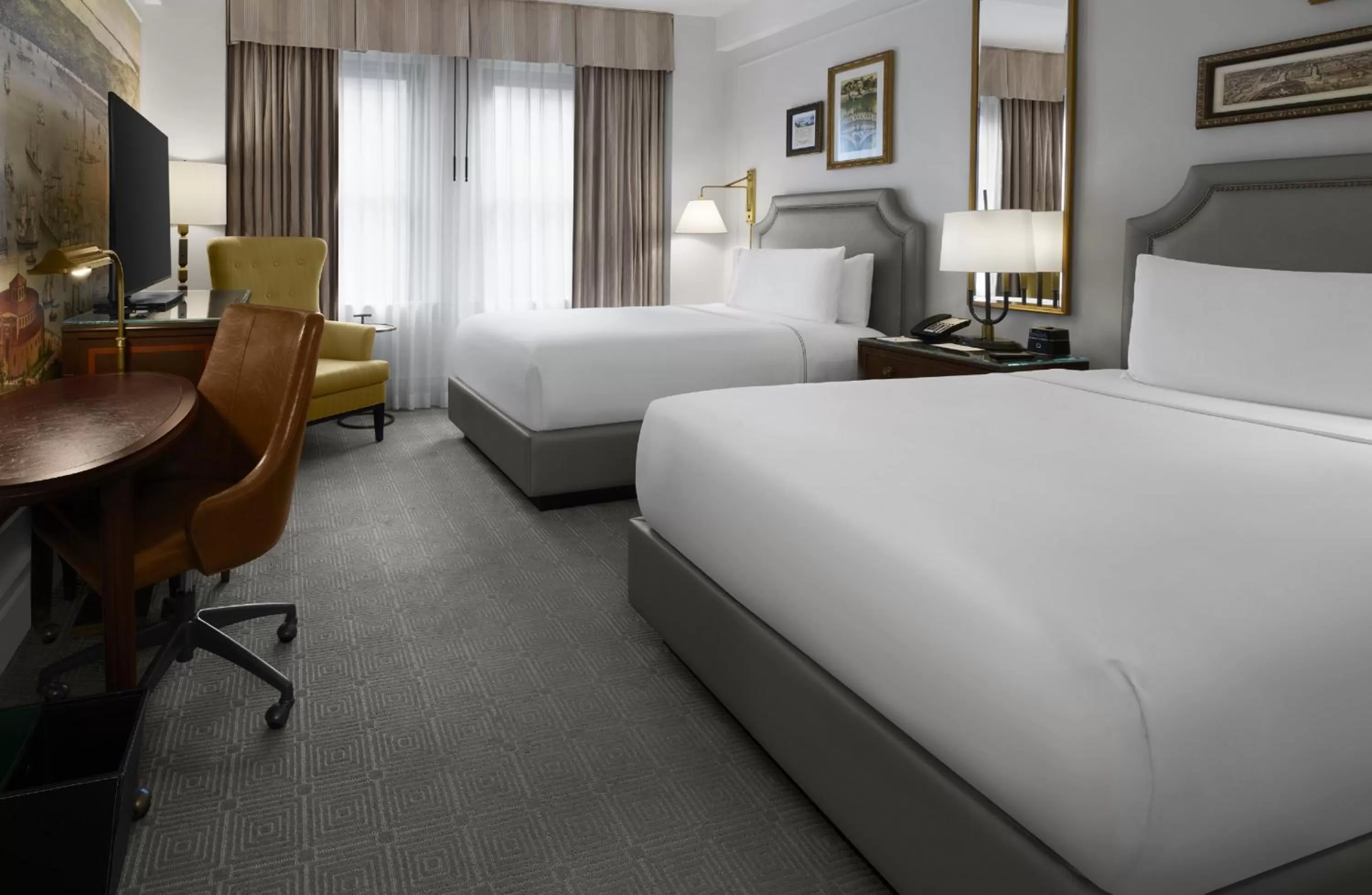 Photo of the whole room, Bed in InterContinental New York Barclay Hotel by IHG