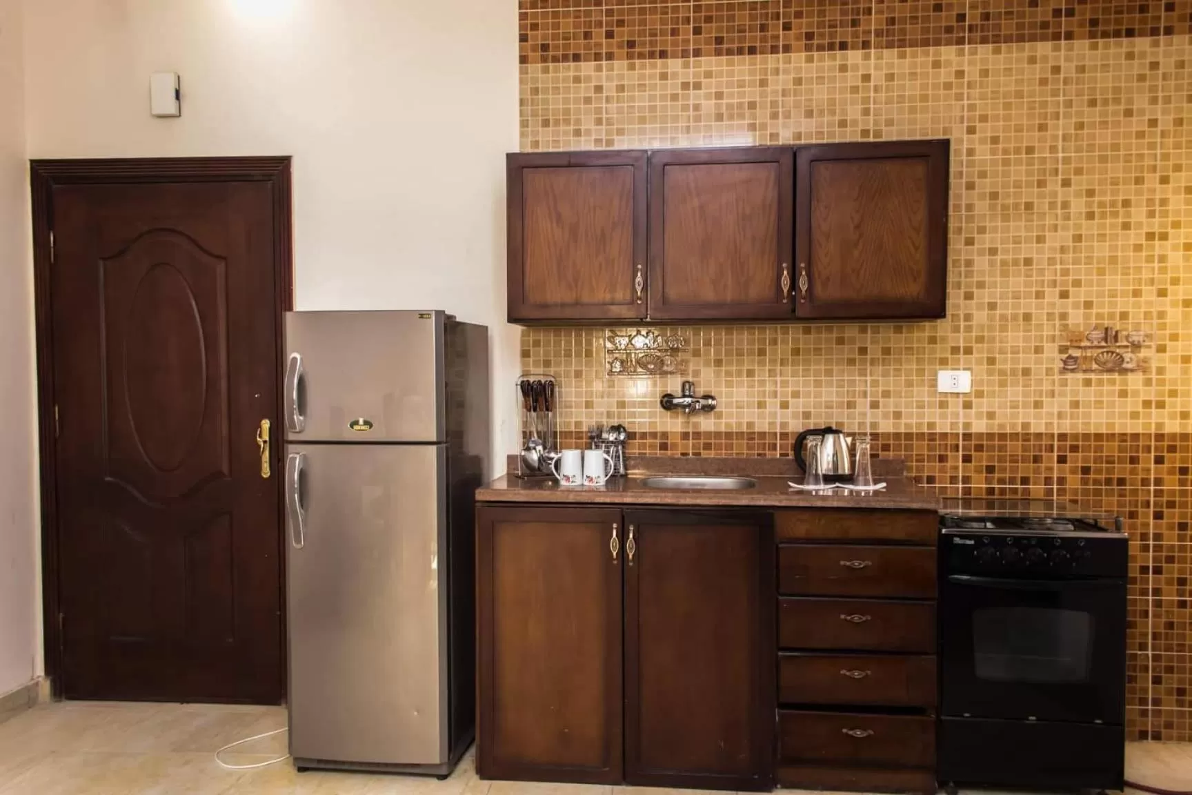 Kitchen or kitchenette, Kitchen/Kitchenette in Charbel apartments