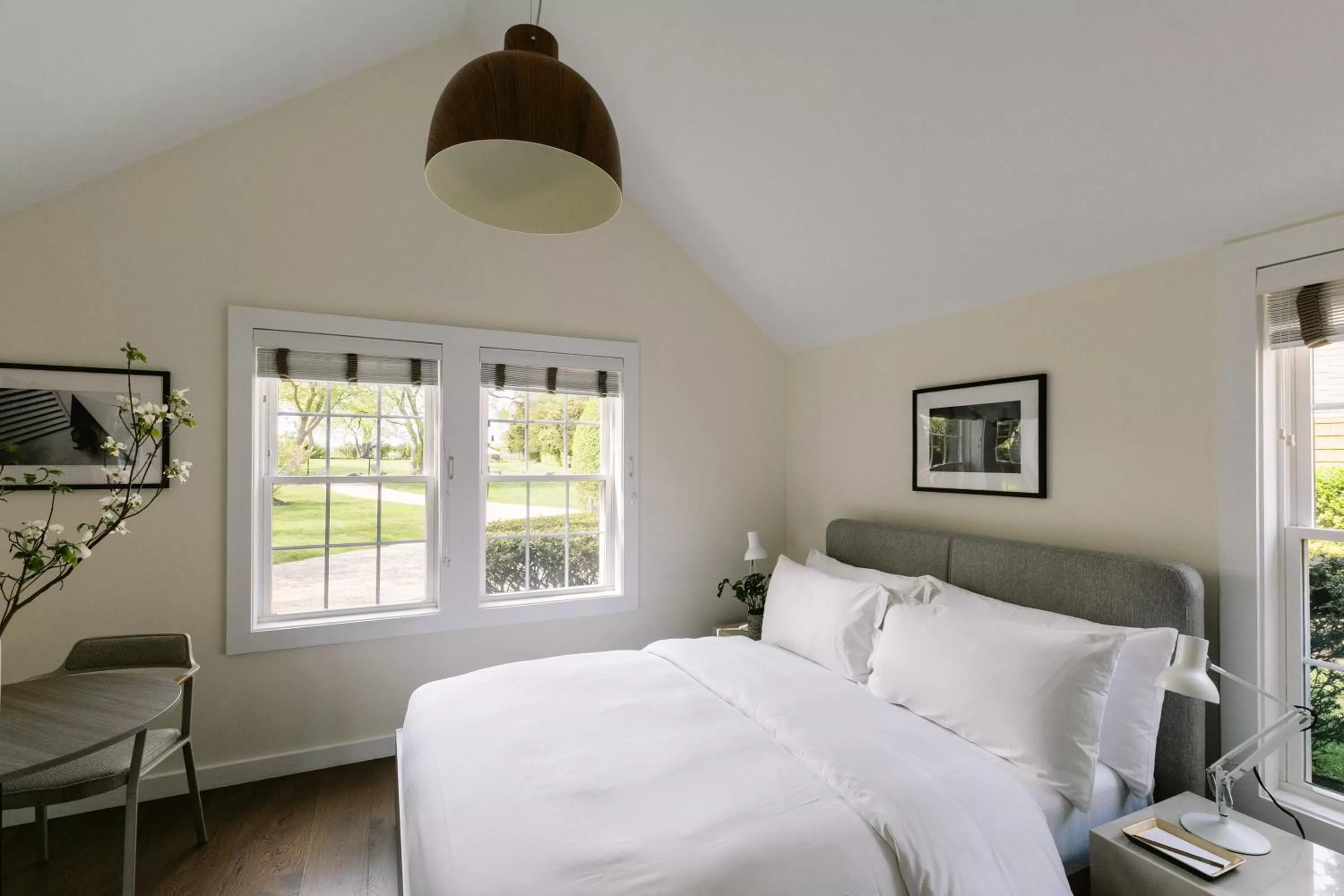 Bedroom, Bed in The Roundtree, Amagansett