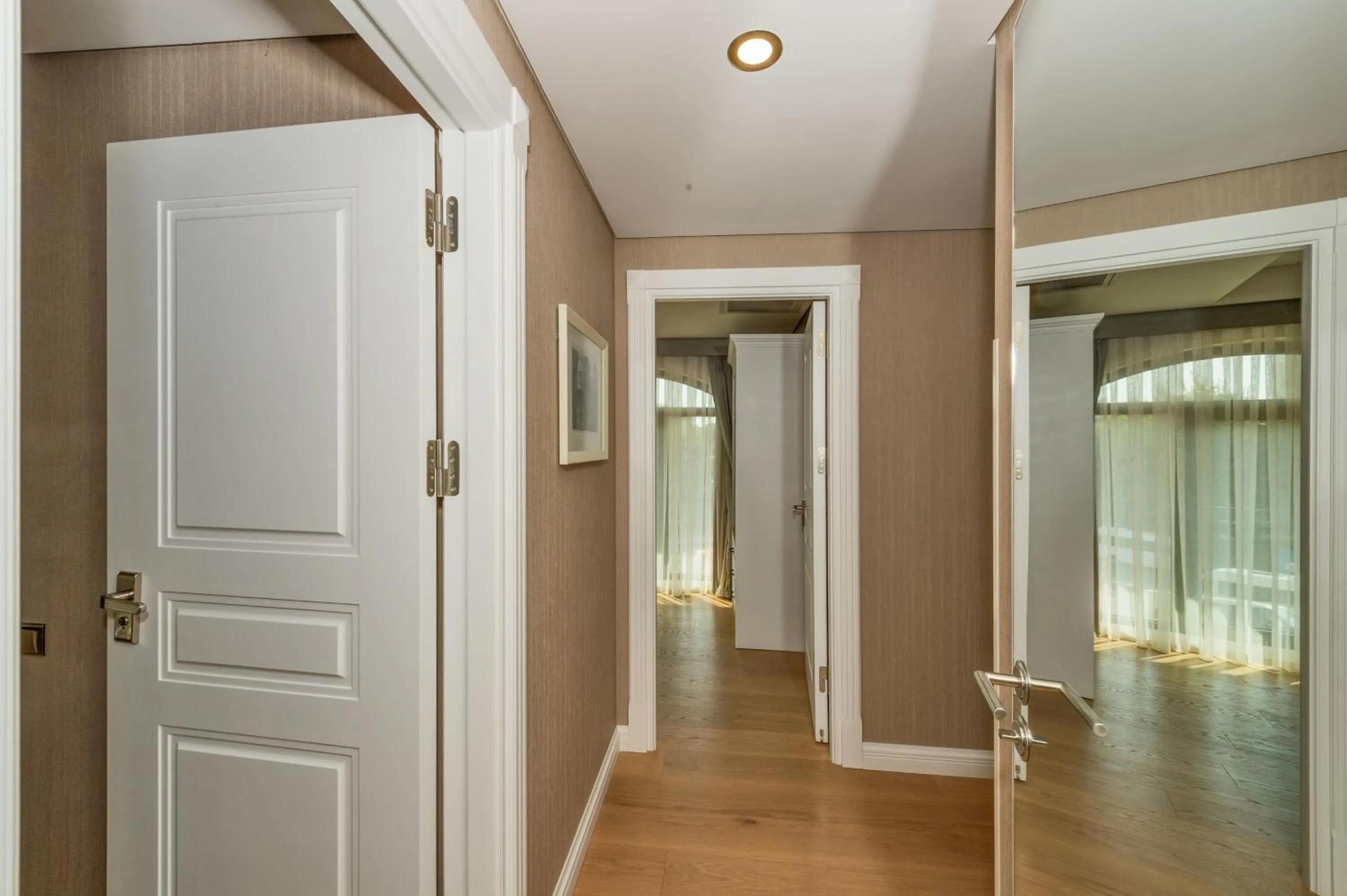 Area and facilities in Hanna Hotel