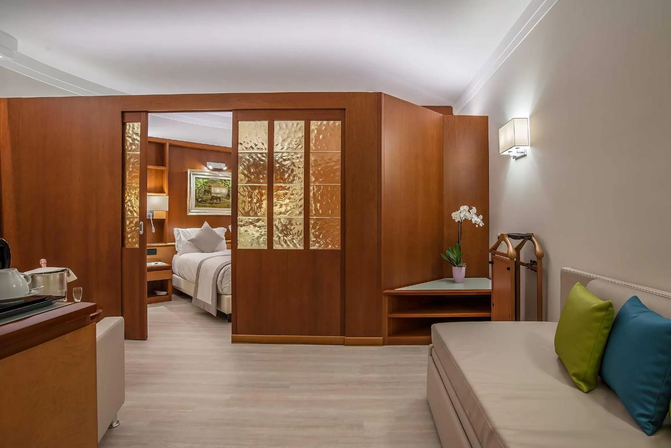 View (from property/room), Bed in Hotel La Giocca