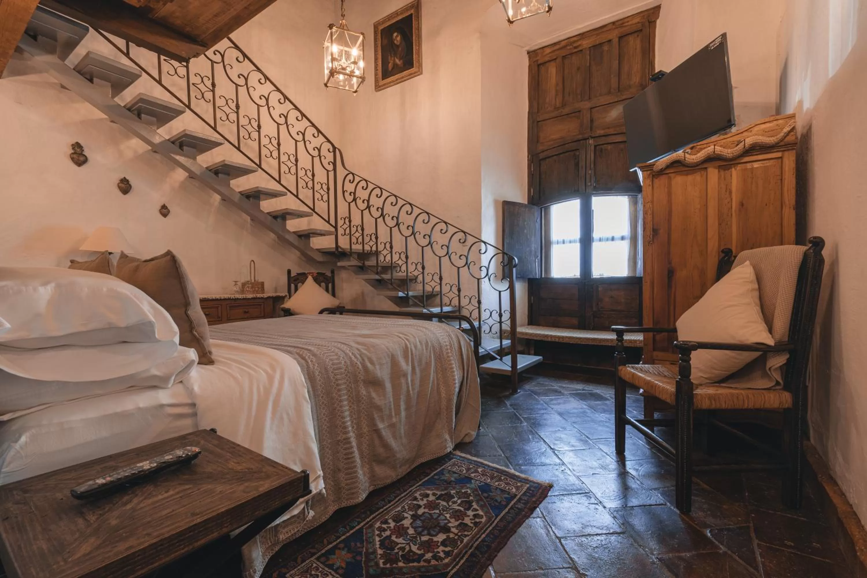 Photo of the whole room, Bed in El Edén Hotel Boutique