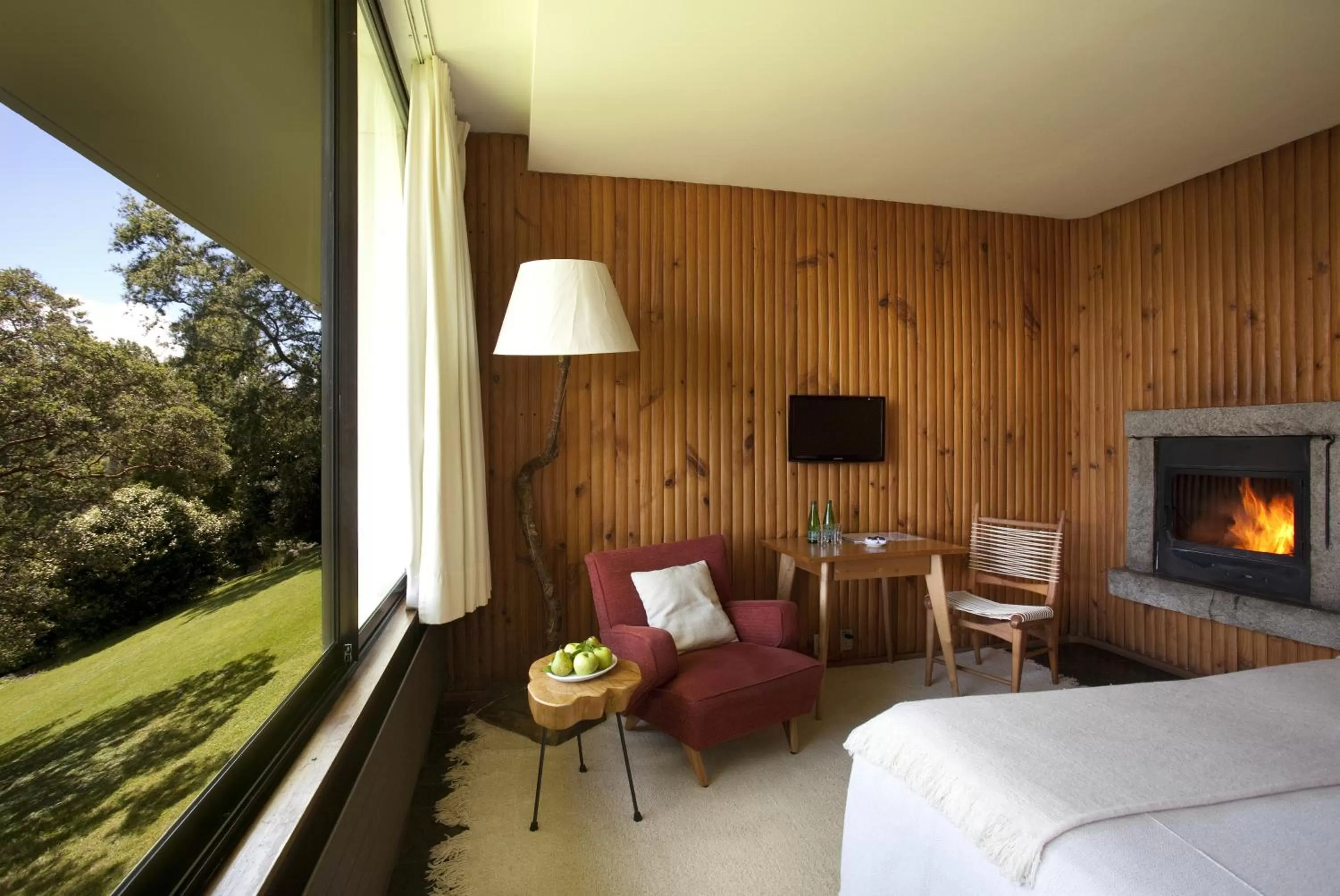 Bedroom in Hotel Antumalal