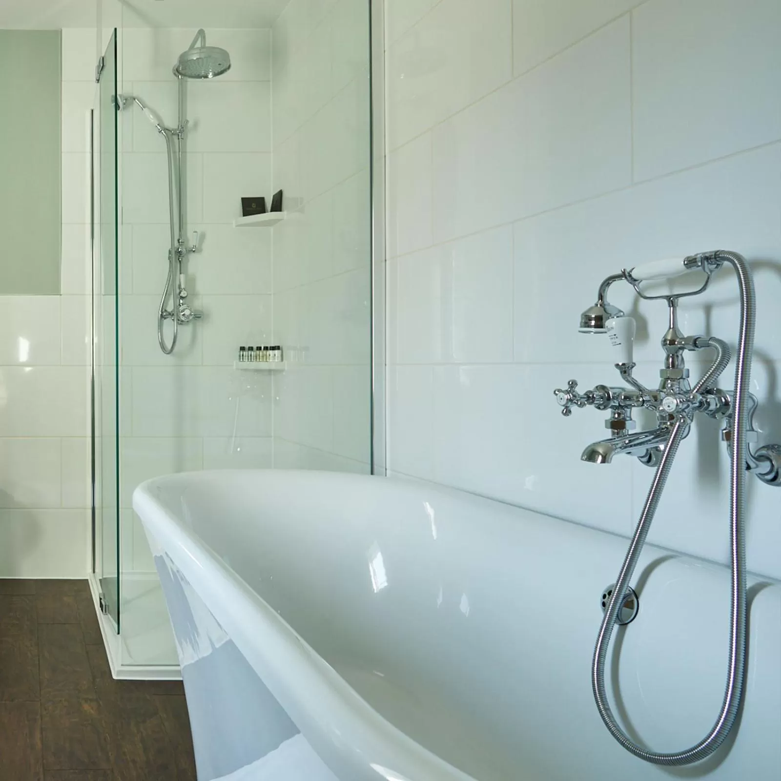 Shower in The Angel Inn, Stoke-by-Nayland