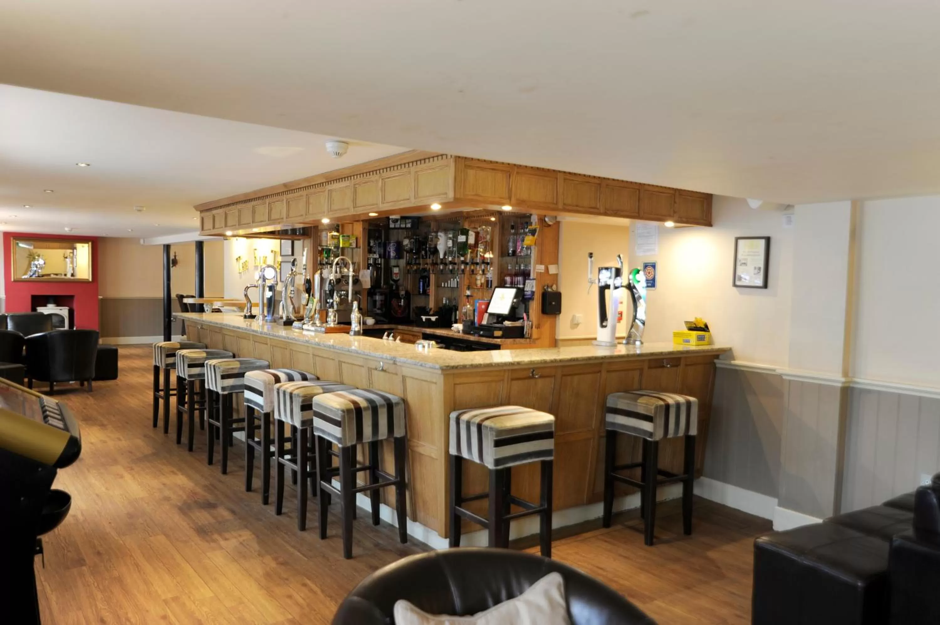 Lounge or bar in The Elm Tree Inn