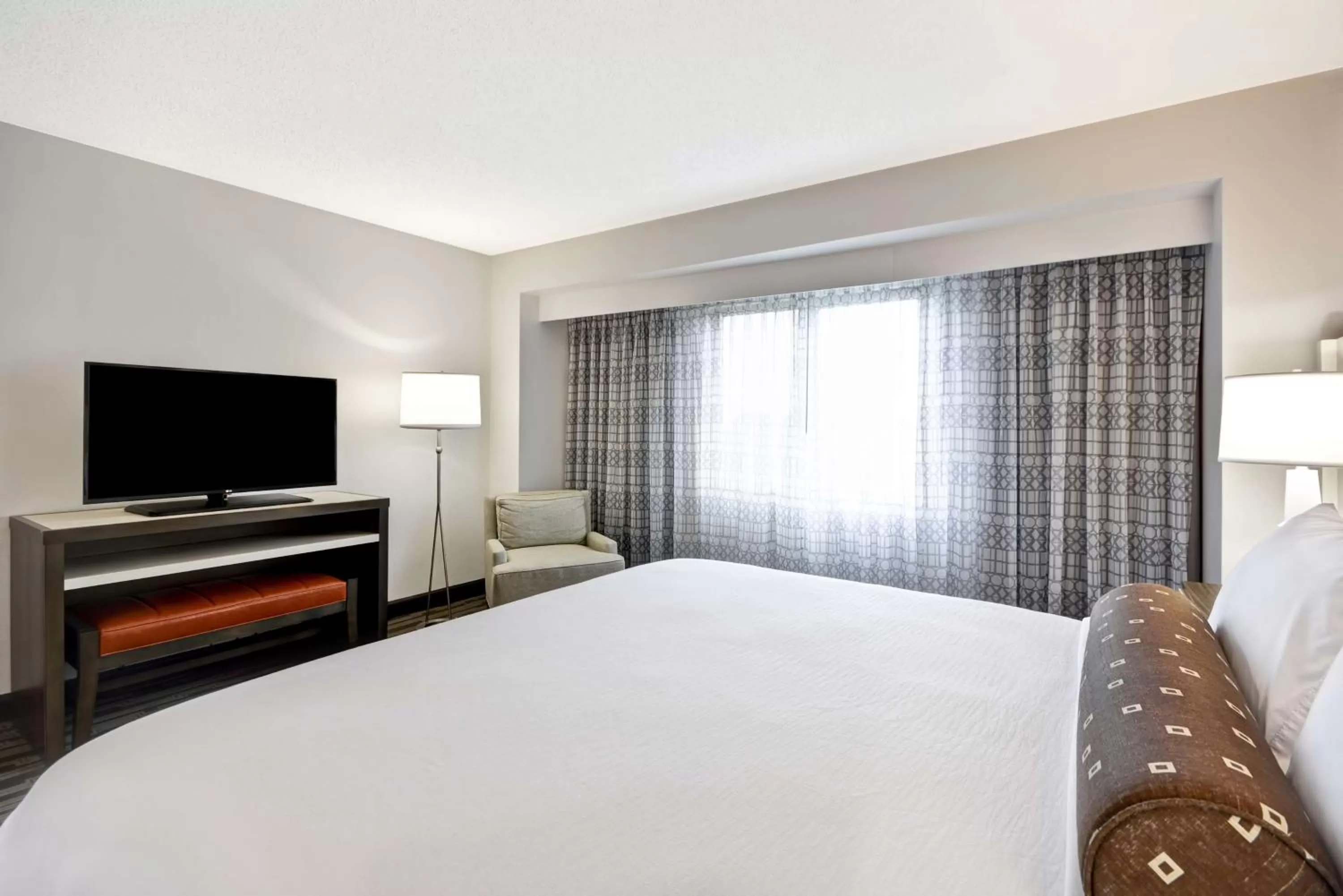 Bed in Embassy Suites Charlotte