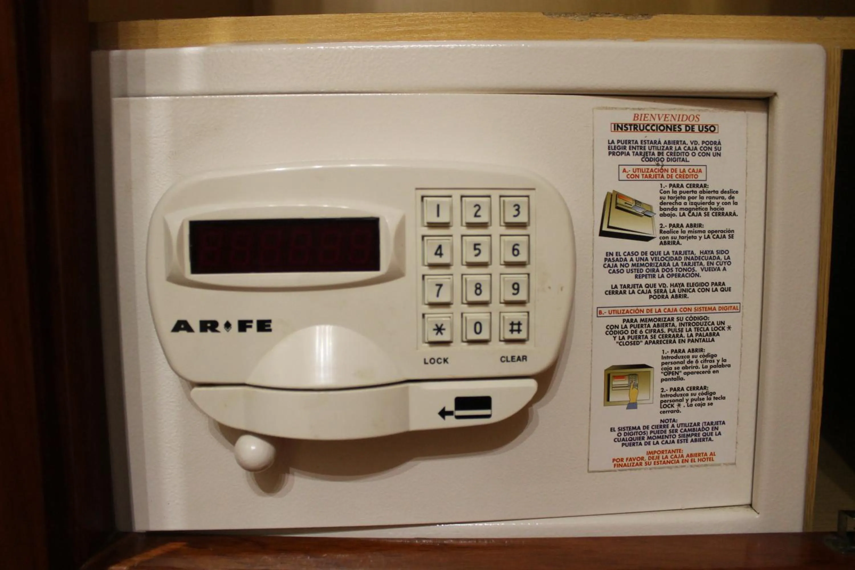 Decorative detail in Hotel El Castillo
