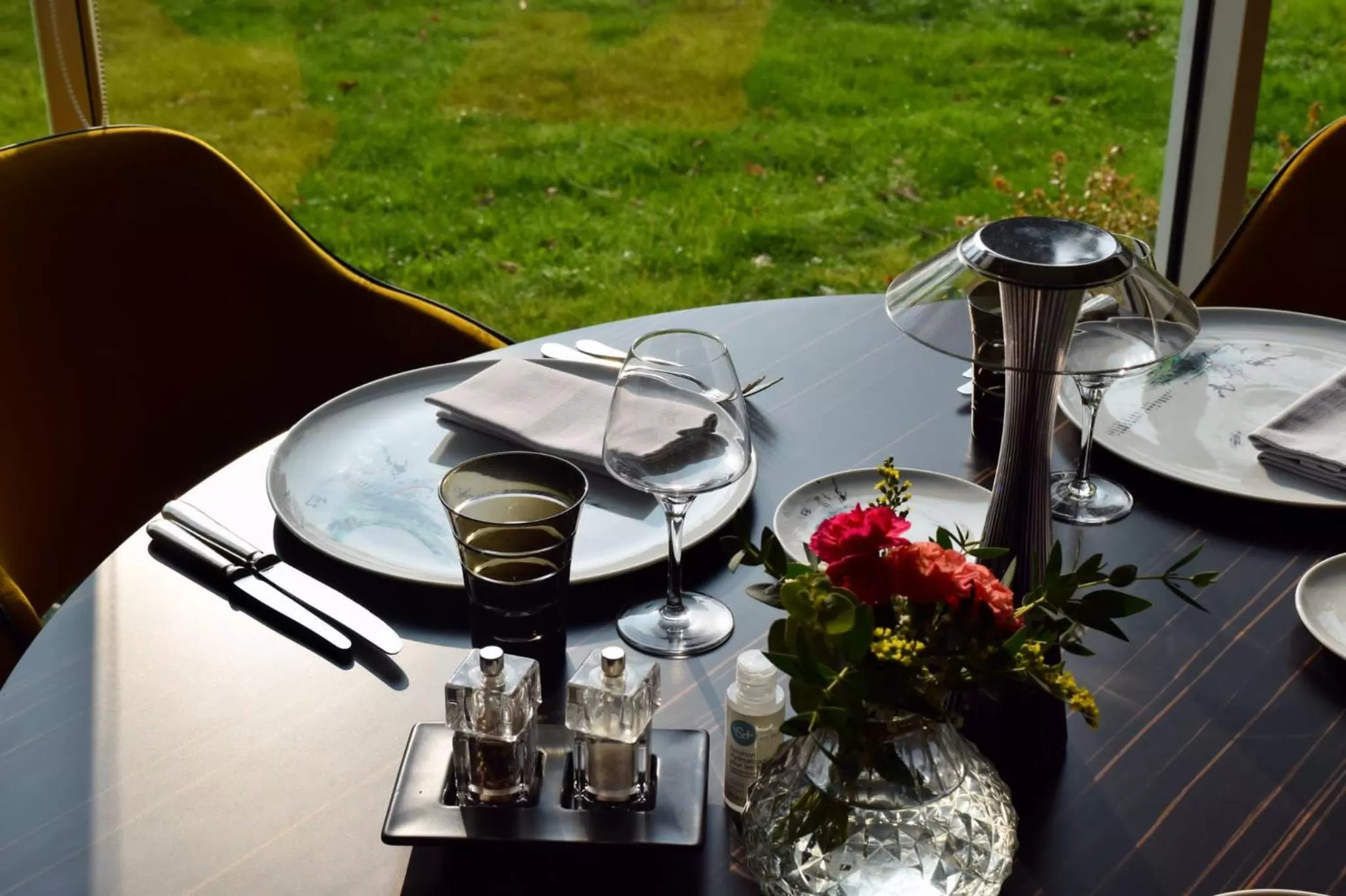 Restaurant/places to eat in Chateau du Clos de la Ribaudiere - Teritoria