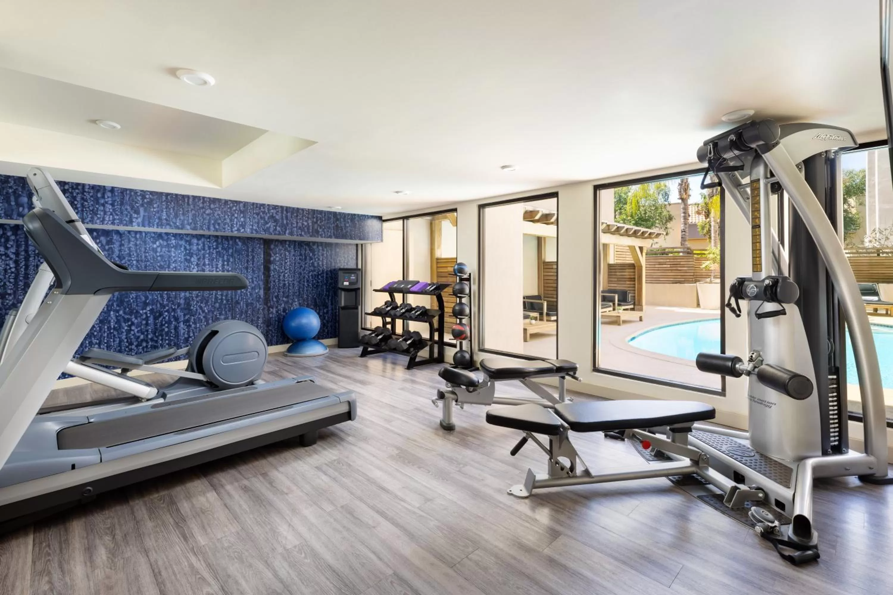 Fitness centre/facilities in The Anza-a Calabasas Hotel