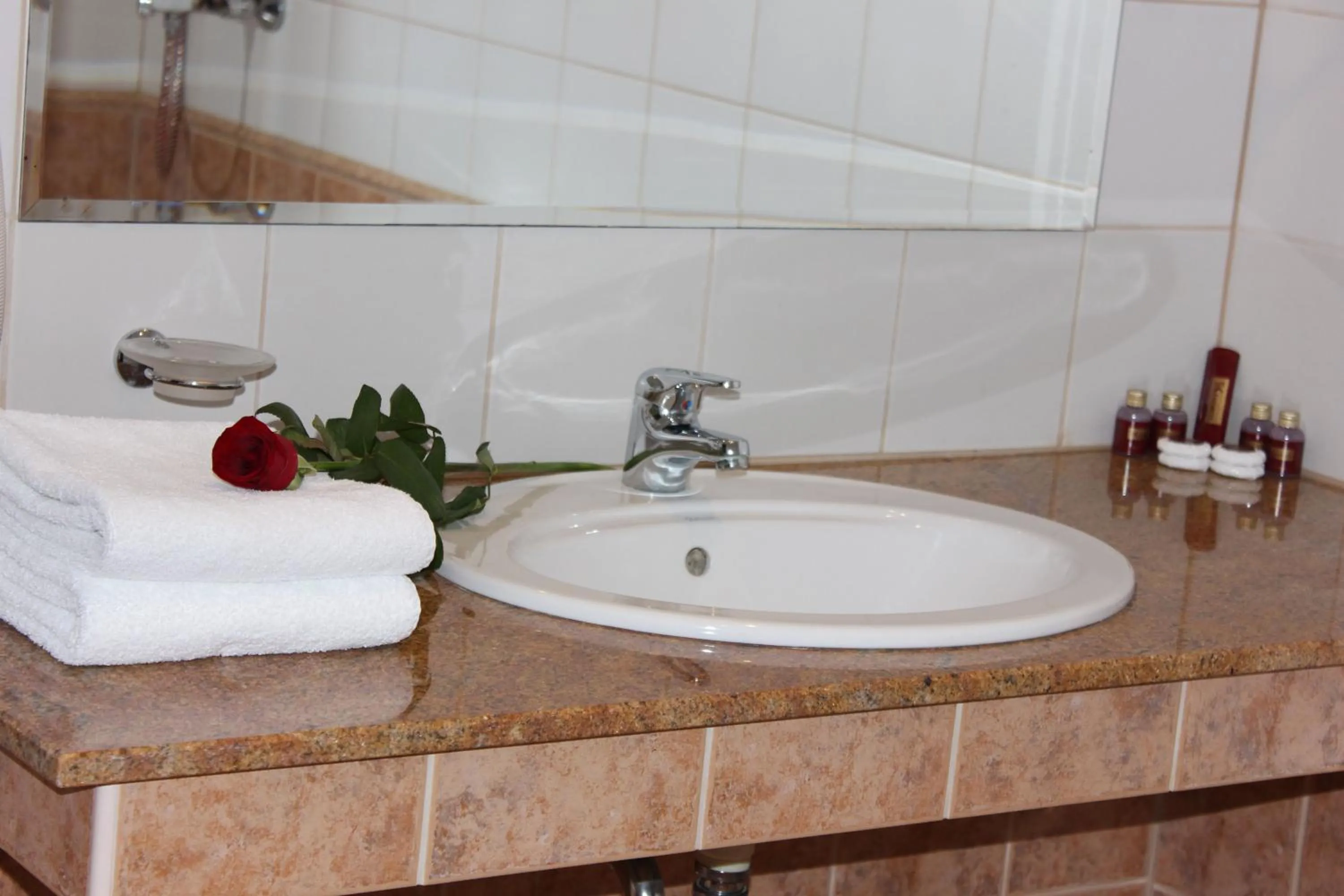 Photo of the whole room in Kendros Hotel